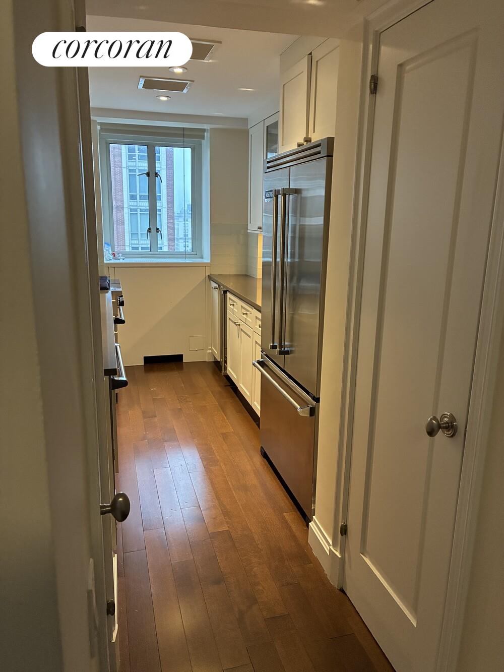 #5 photo, 200 E 66TH Street, ম্যানহাটন Lenox Hill , NY 10065