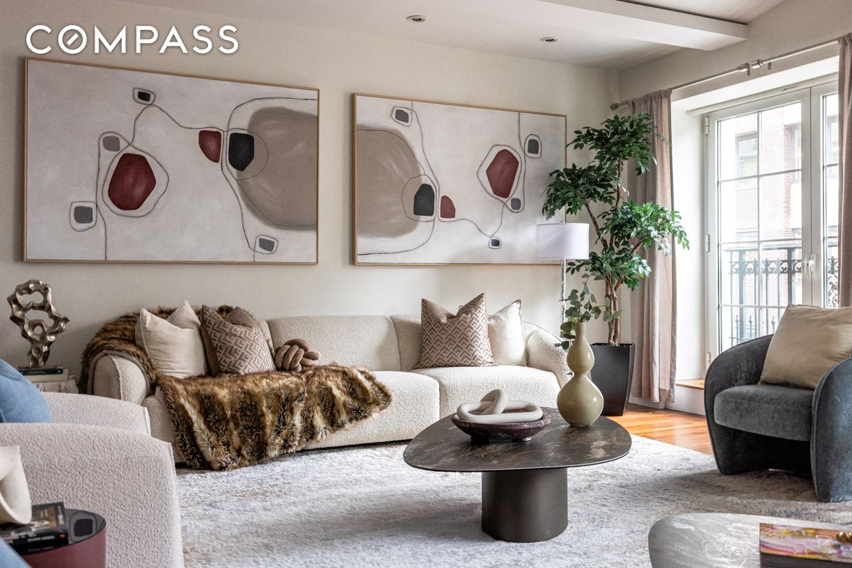 #4 photo, 43 W 64th Street, मैनहटन Upper West Side , NY 10023