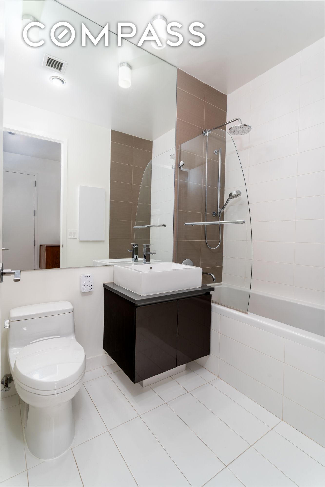 #13 photo, 315 Gates Avenue, הברונקס Bedford-Stuyvesant , NY 11216