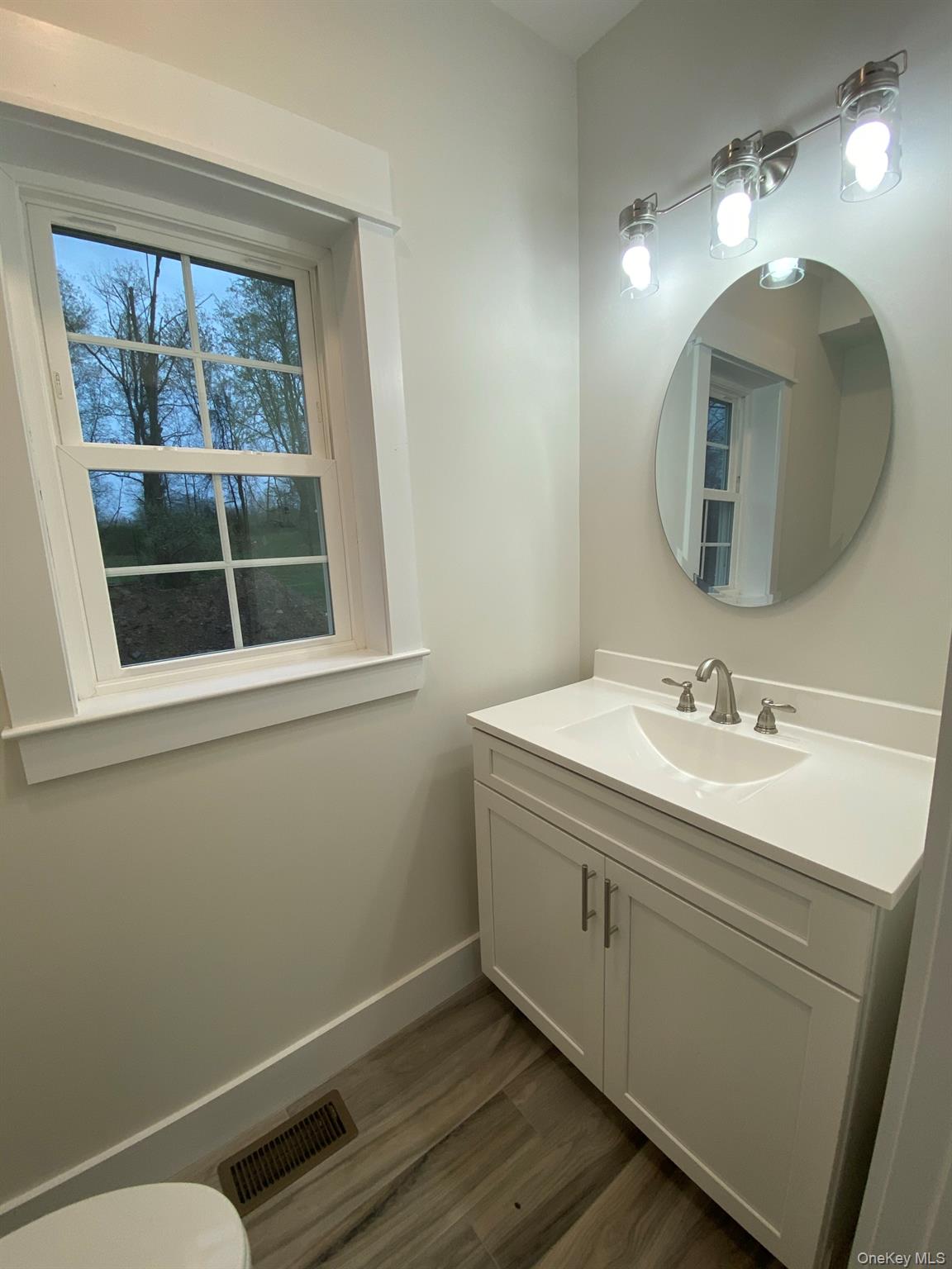 #8 photo, 24 Sunset Lane, New Hampton , NY 10958