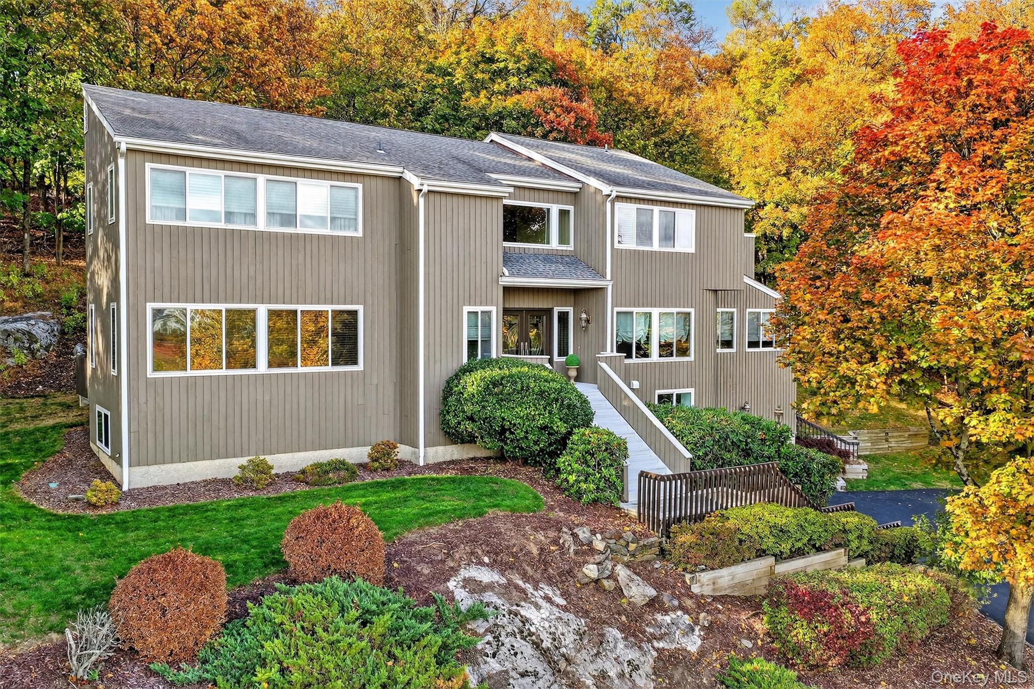 #1 photo, 96 Cherry Hill Court, Briarcliff Manor , NY 10510