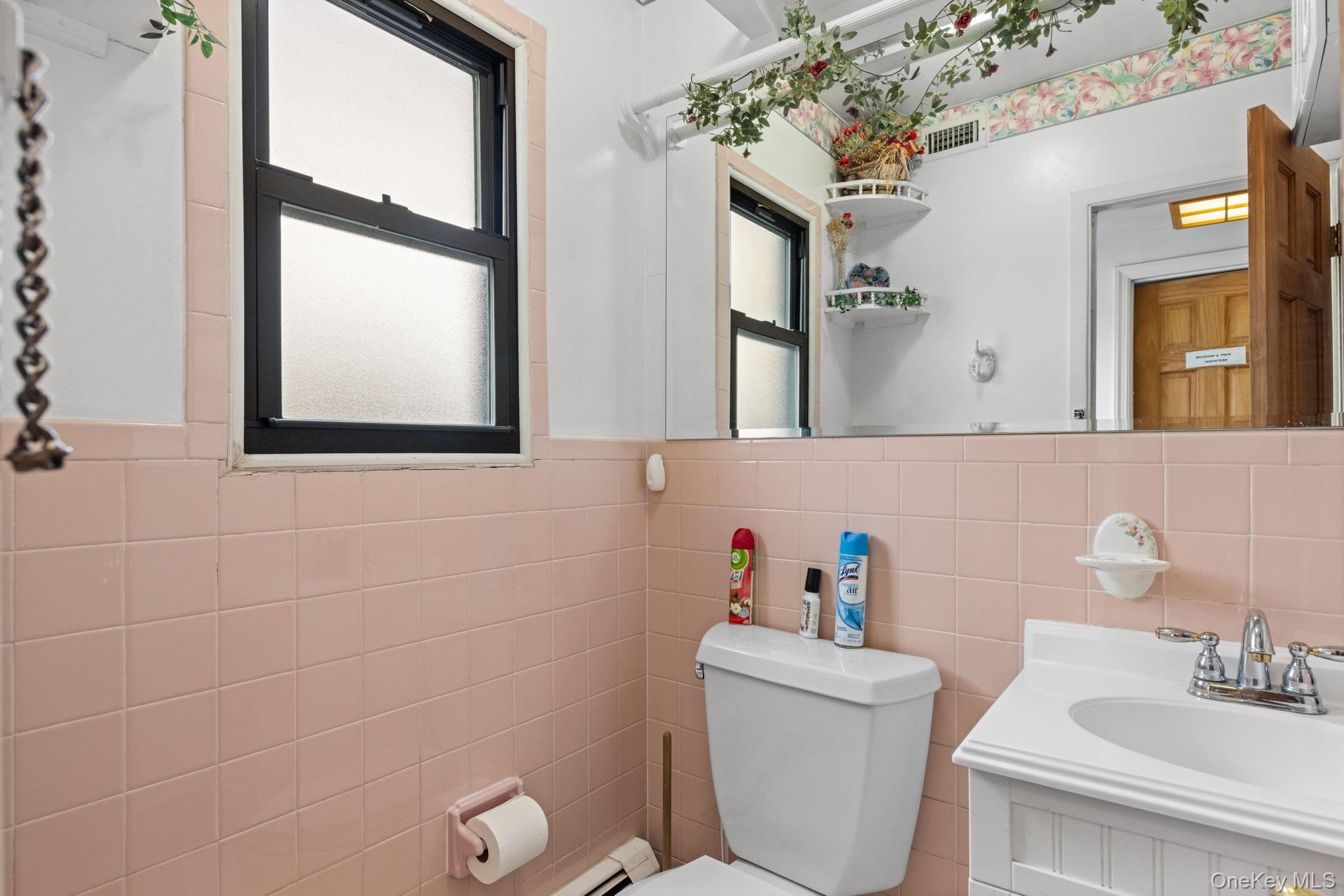 #12 photo, 133 Route 304, Nanuet , NY 10954