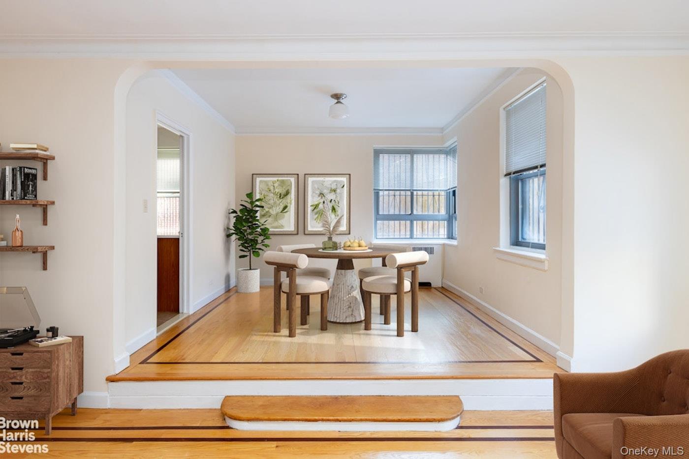 #12 photo, 4445 Post Road, Бронкс ‖ Bronx , NY 10471