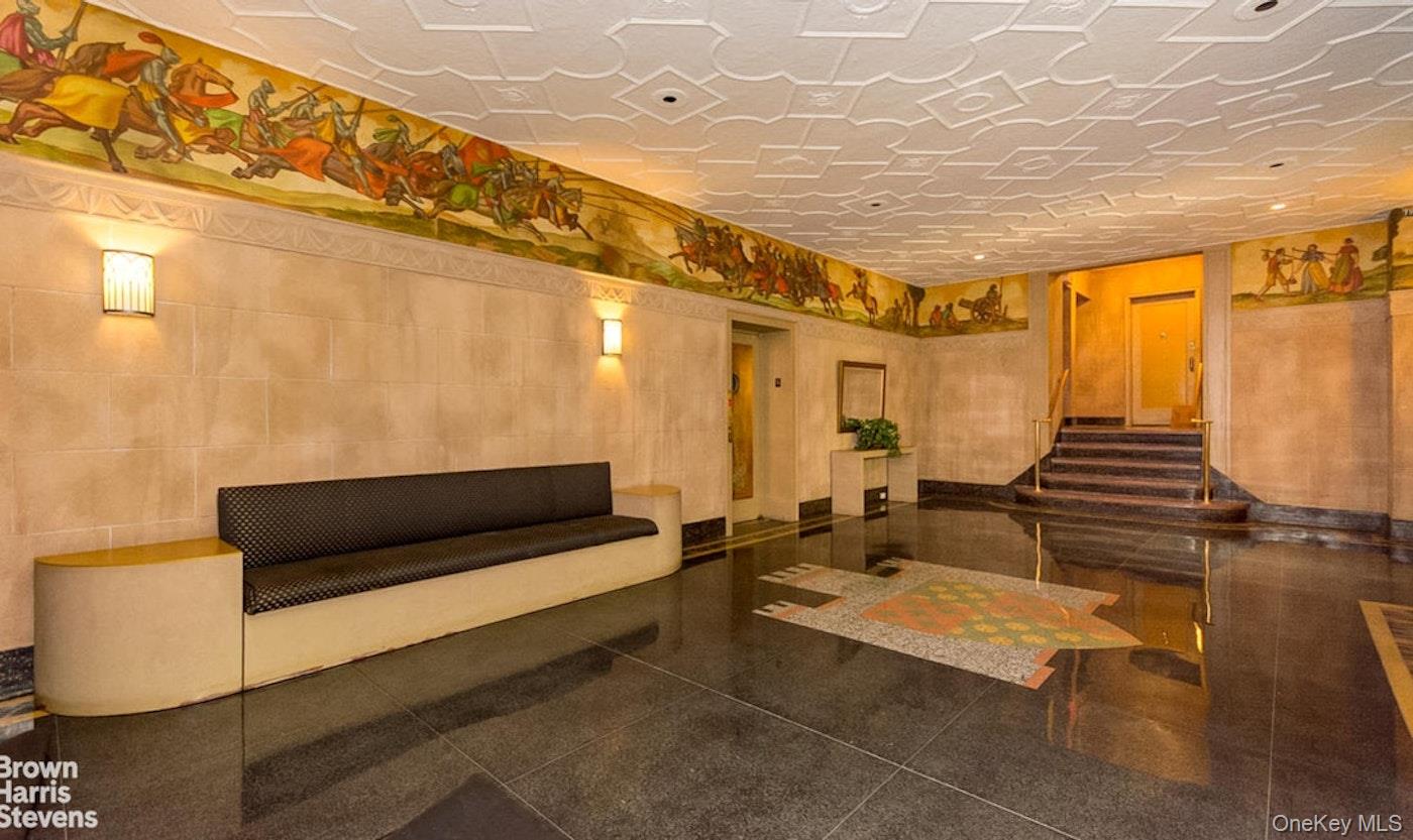 #4 photo, 4445 Post Road, Бронкс ‖ Bronx , NY 10471