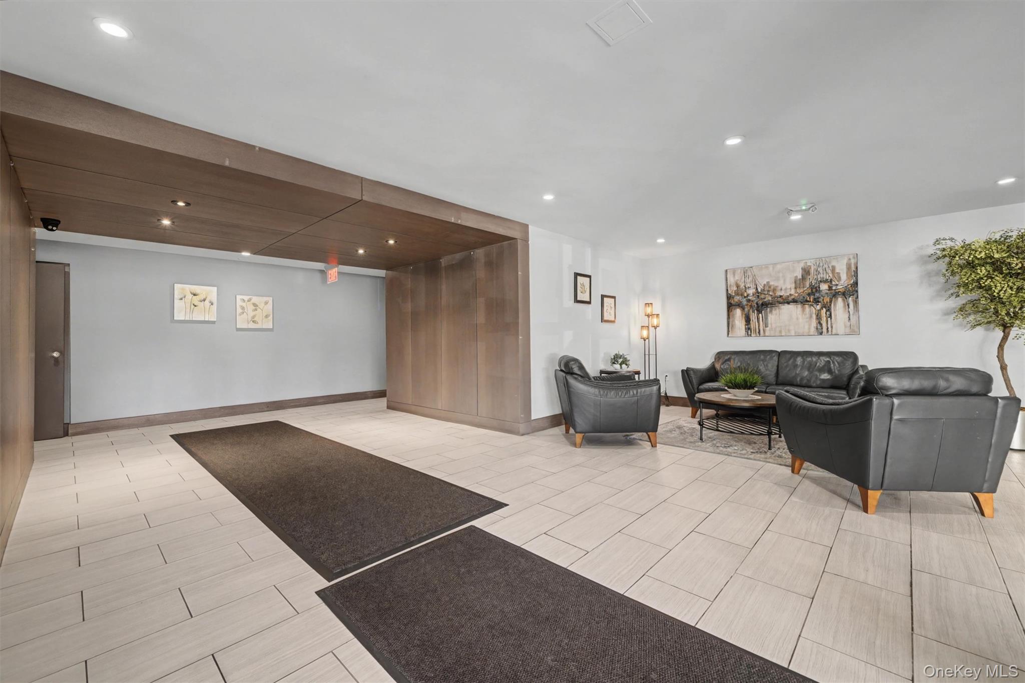 #2 photo, 505 Central Avenue, 뉴욕주 White Plains , NY 10606