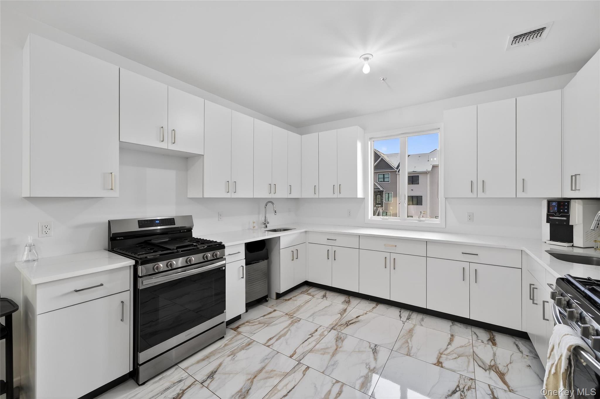 #14 photo, 3 melitz, Monroe , NY 10950