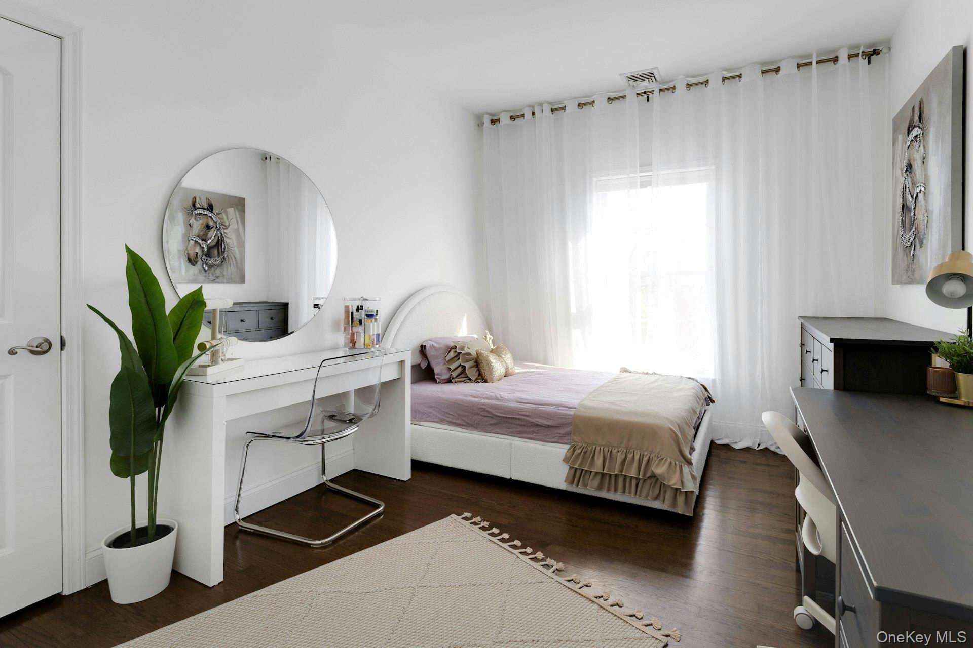 #14 photo, 766 Mamaroneck Avenue, White Plains , NY 10605