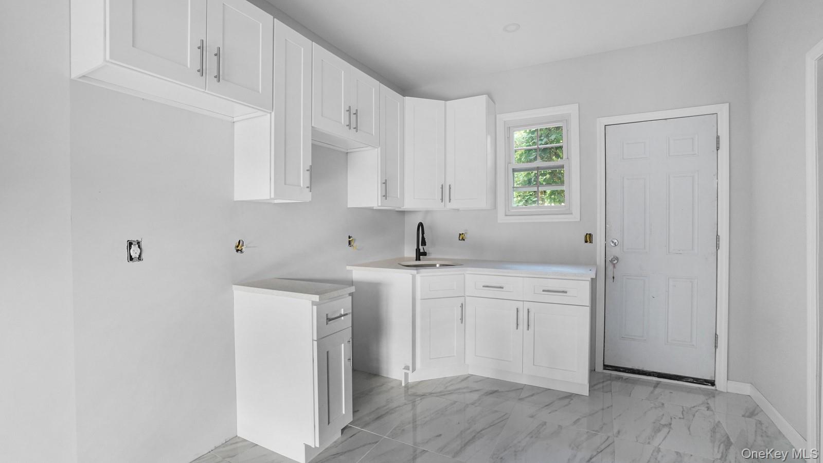 #10 photo, 2040 Washington Avenue, Bronx , NY 10457