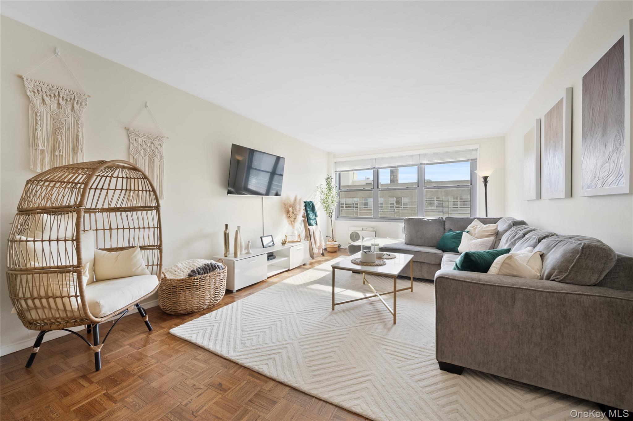 #3 photo, 56 Doyer Avenue, 뉴욕주 White Plains , NY 10605