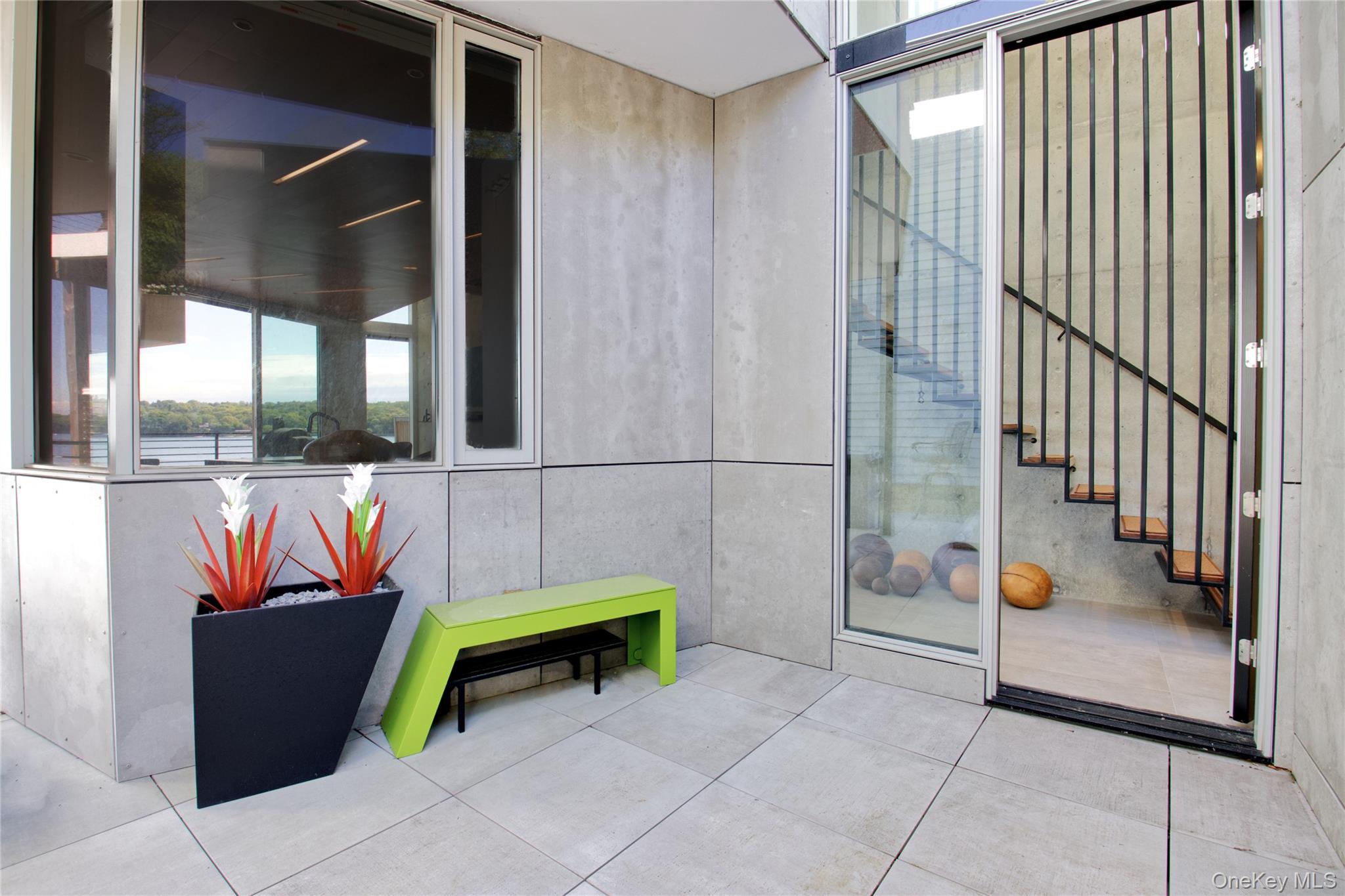 #19 photo, 75-34 West Shore Road, 롱 아일랜드 Port Washington , NY 11050