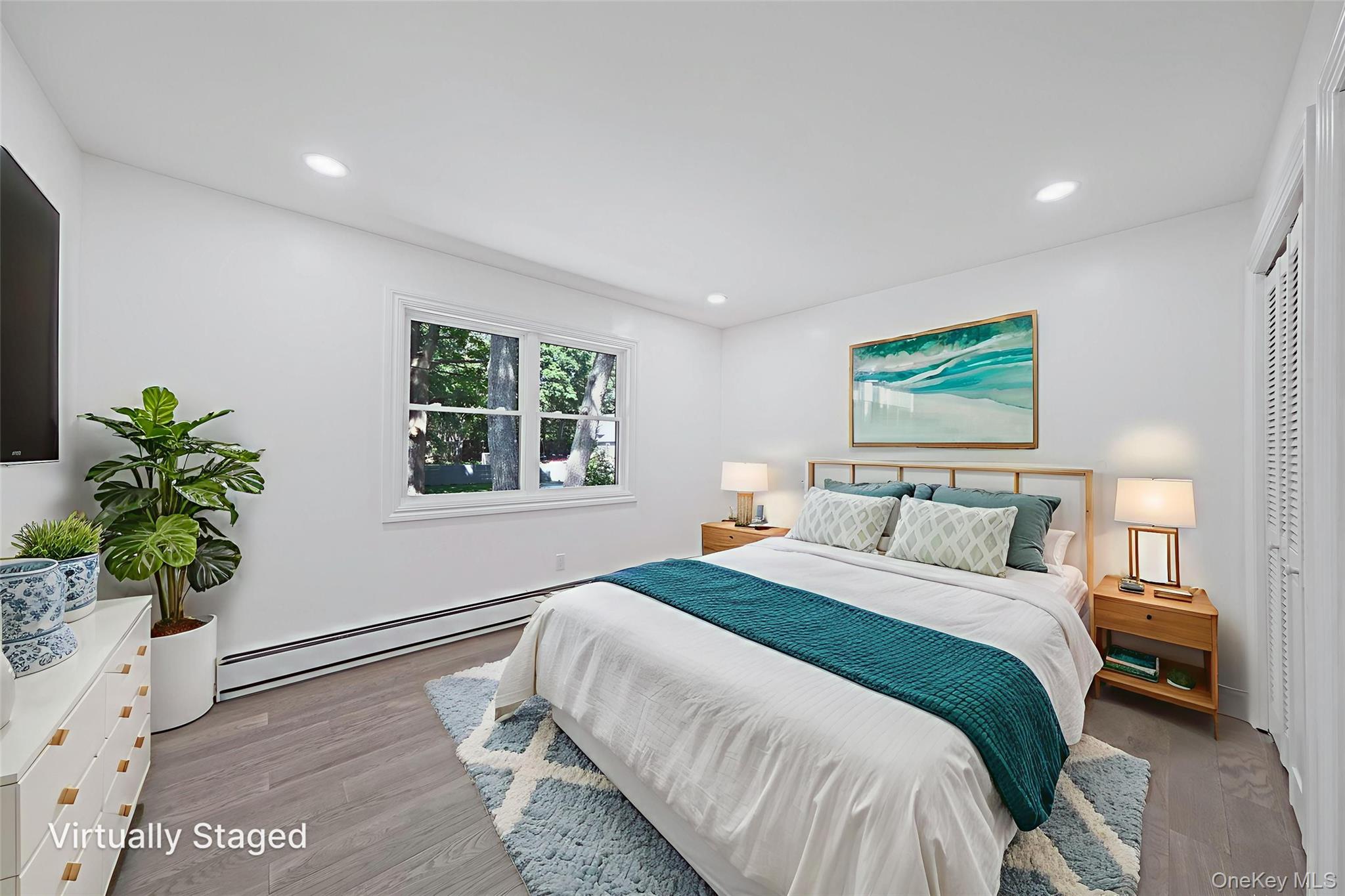 #4 photo, 38 Columbia Avenue, सफ़ोक काउंटी Westhampton , NY 11977