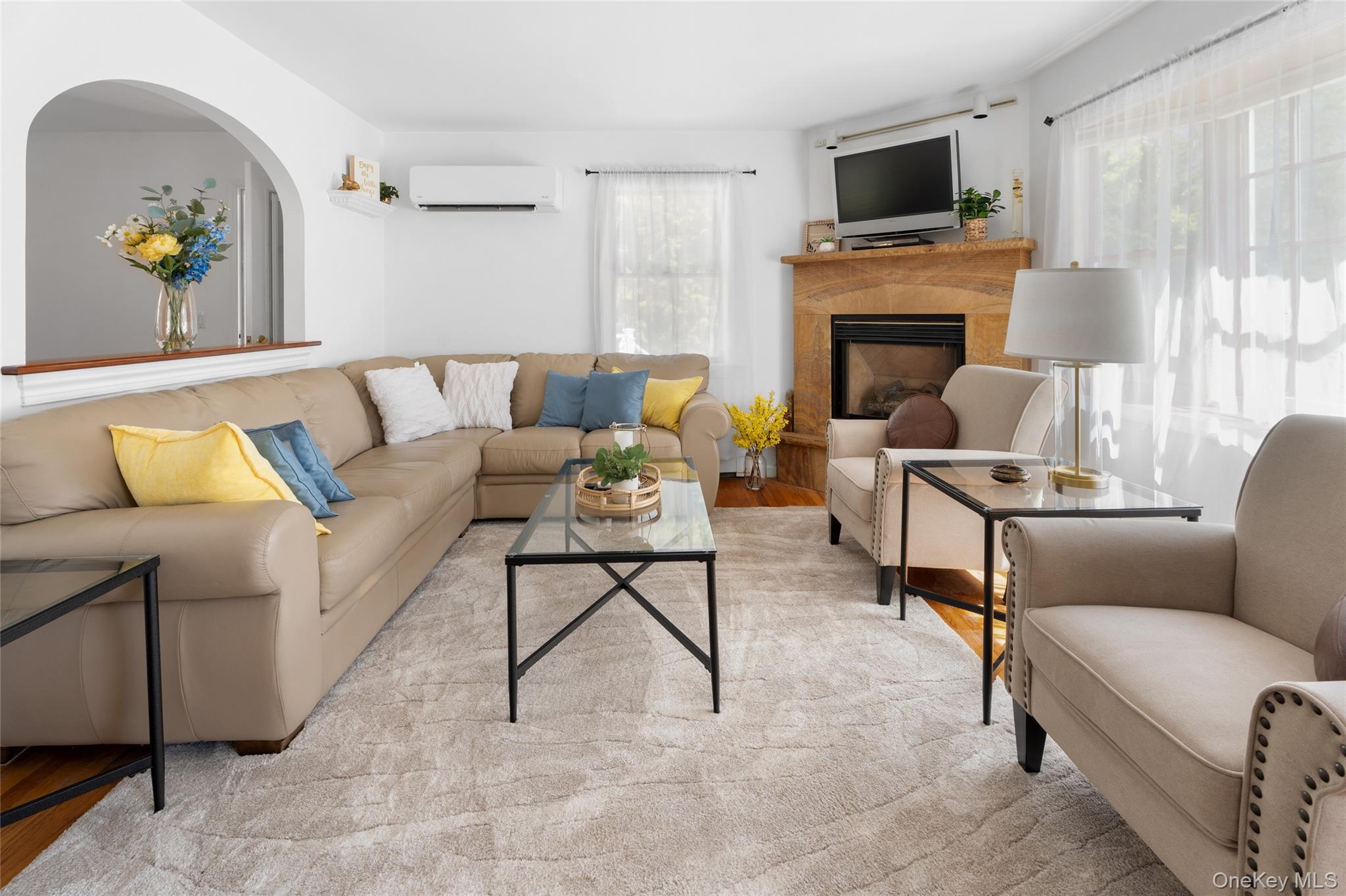 #4 photo, 27 Summit Boulevard, سوفولك Westhampton , NY 11977