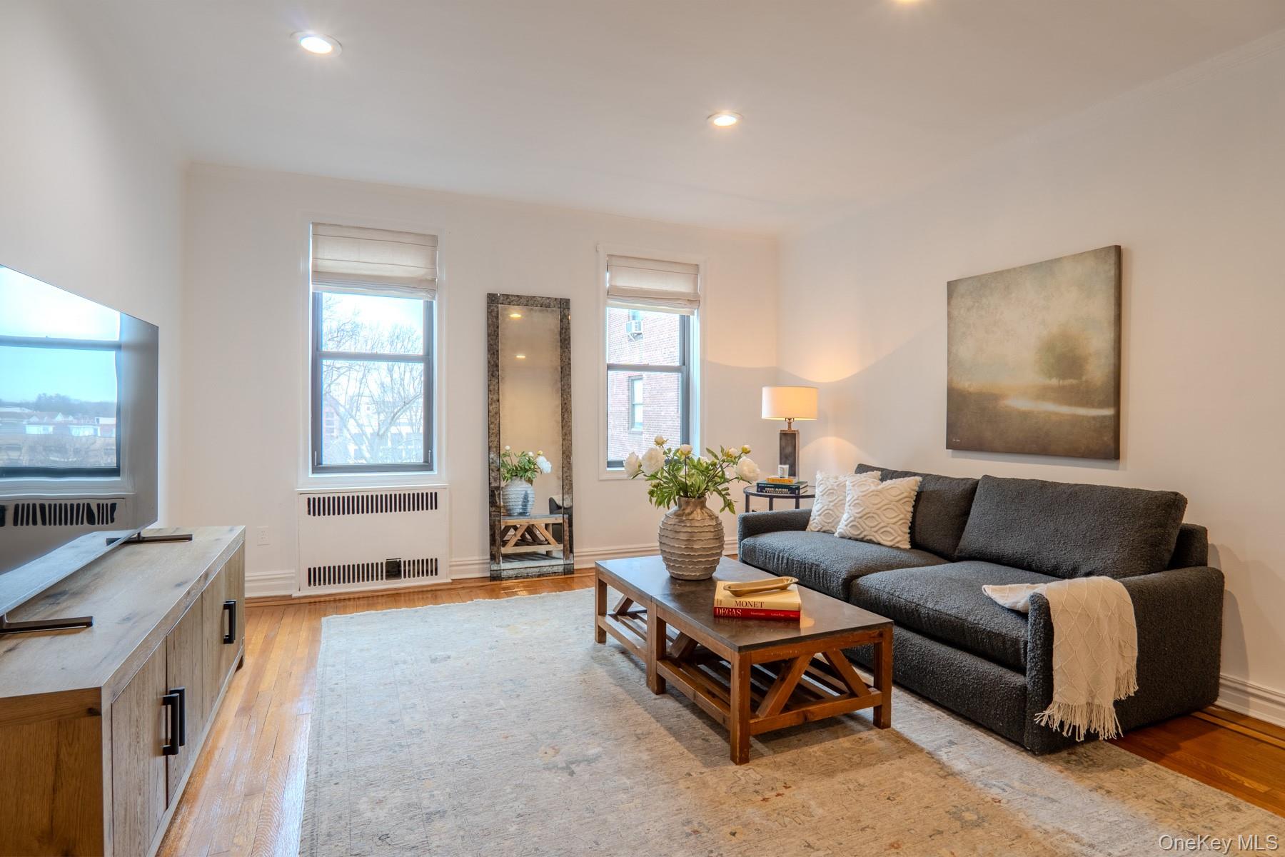 #10 photo, 21 Barstow Road, नासाउ काउंटी Great Neck , NY 11021