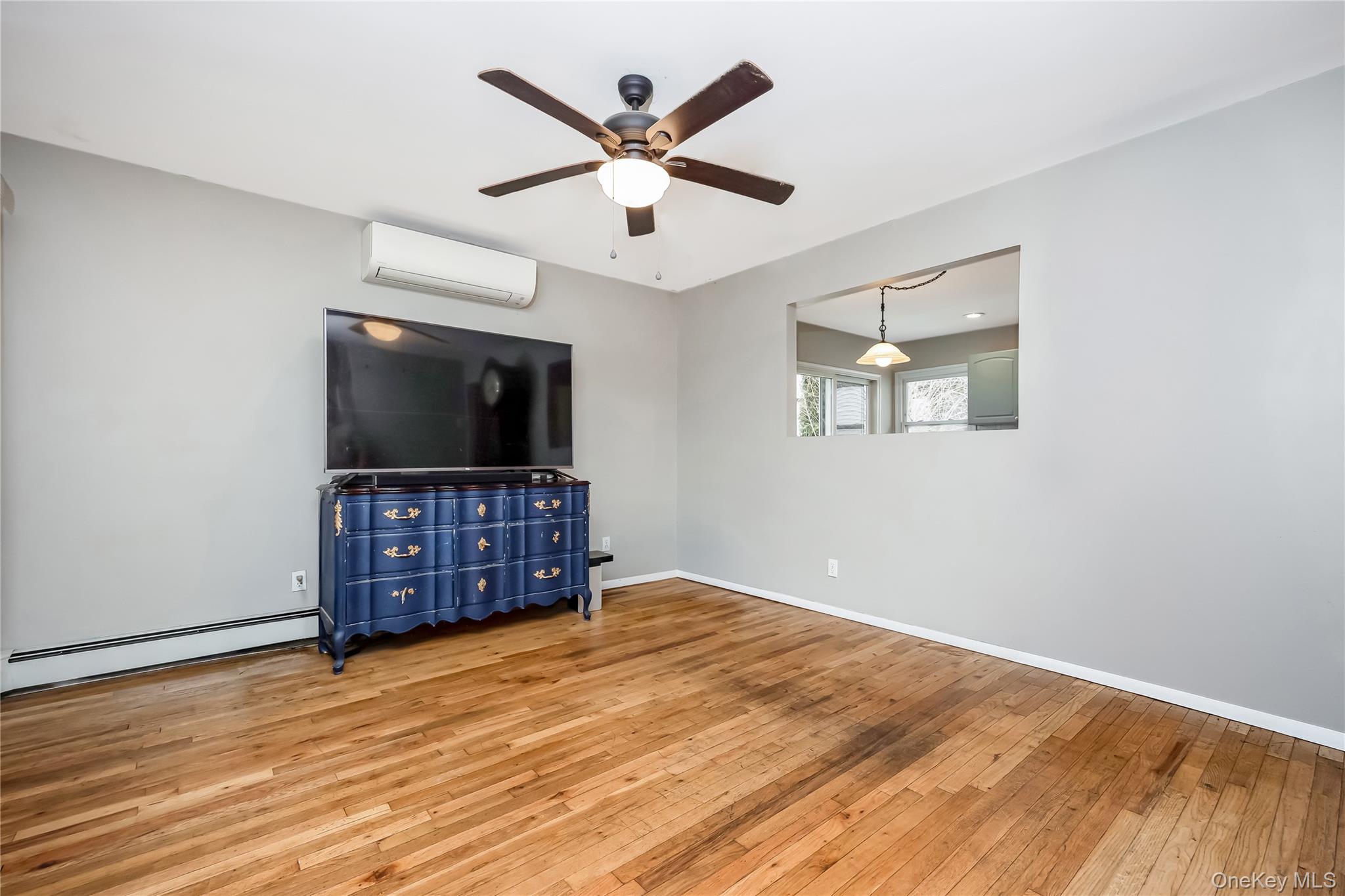 #4 photo, 144 Broadway, ناسو Massapequa Park , NY 11762