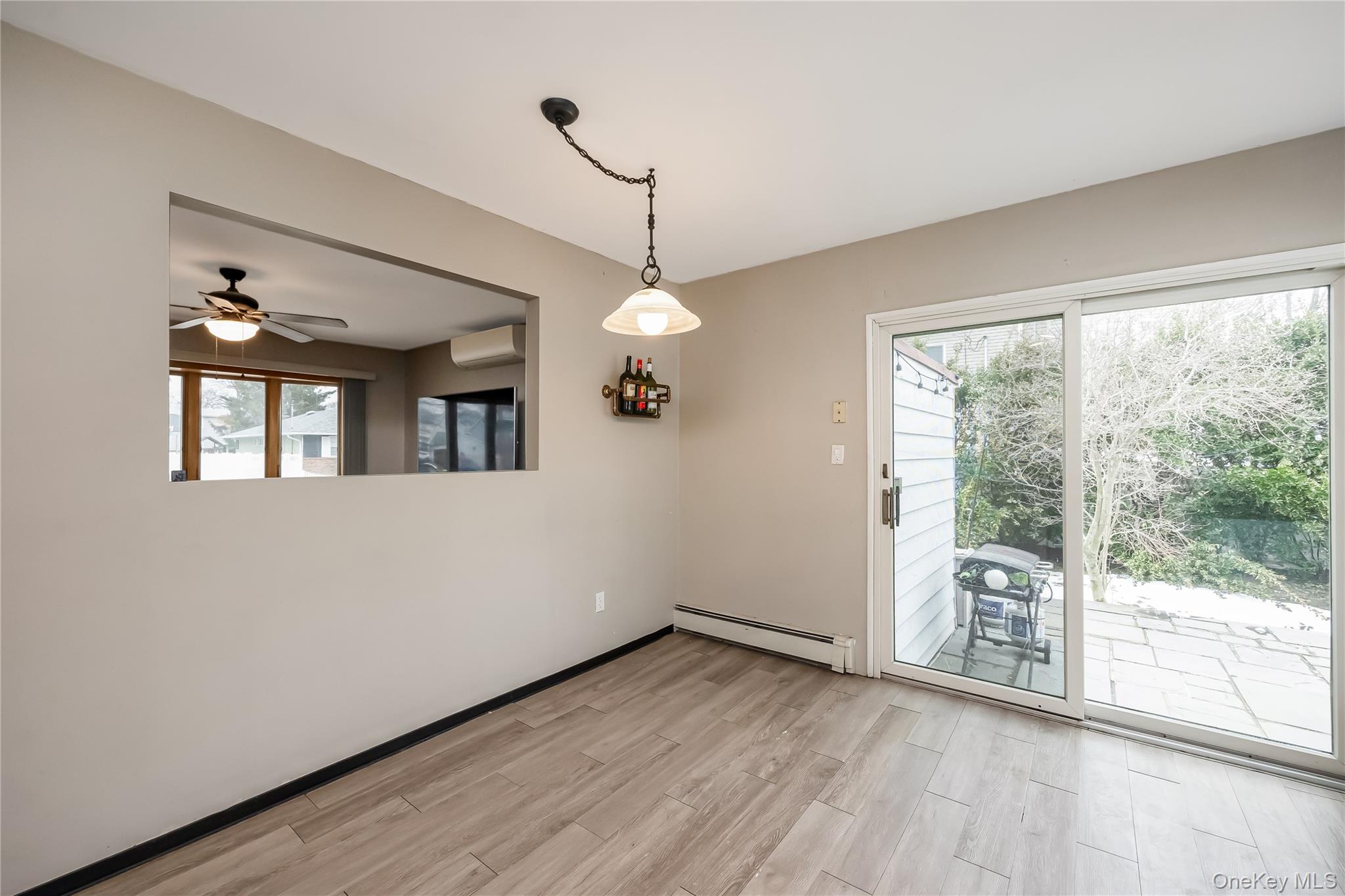 #9 photo, 144 Broadway, ناسو Massapequa Park , NY 11762