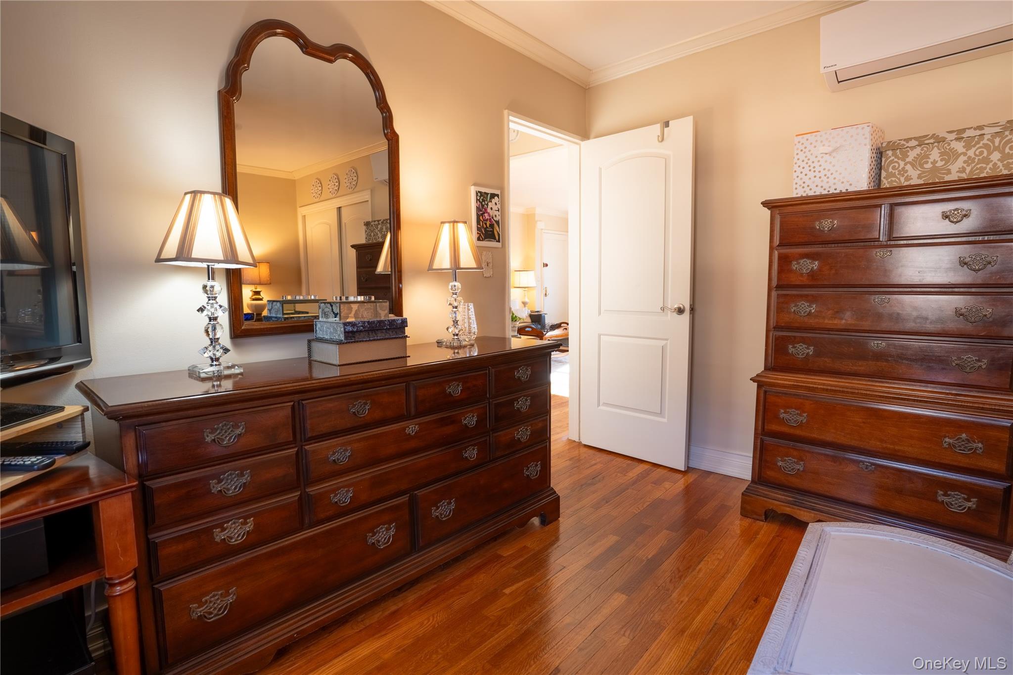 #14 photo, 252-42 60 Avenue, كوينز Little Neck , NY 11362