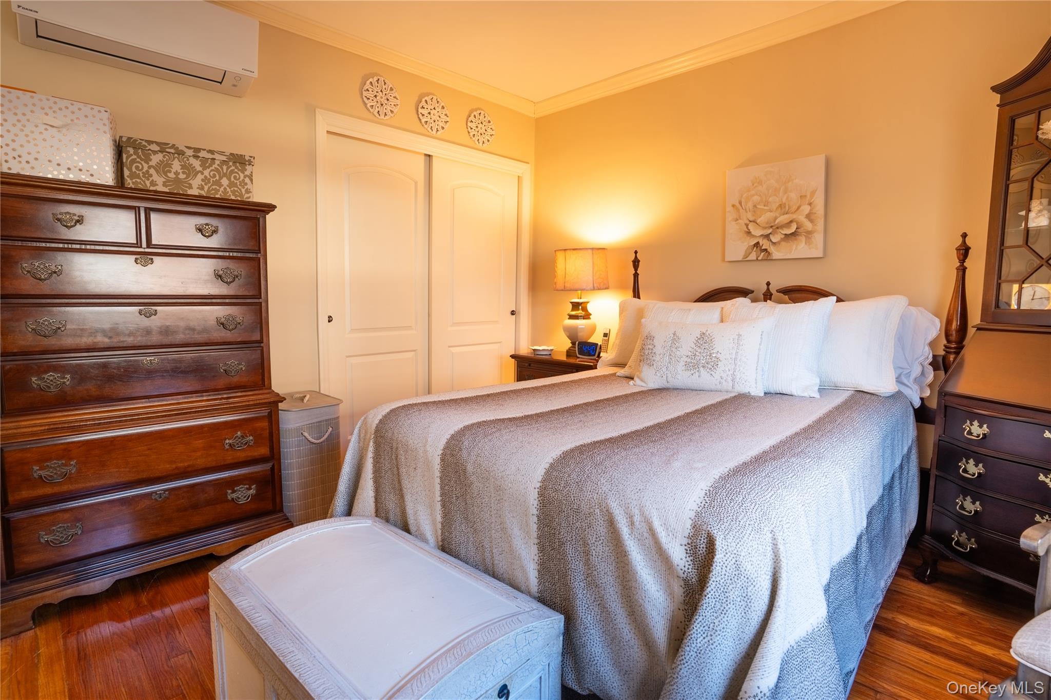 #19 photo, 252-42 60 Avenue, كوينز Little Neck , NY 11362