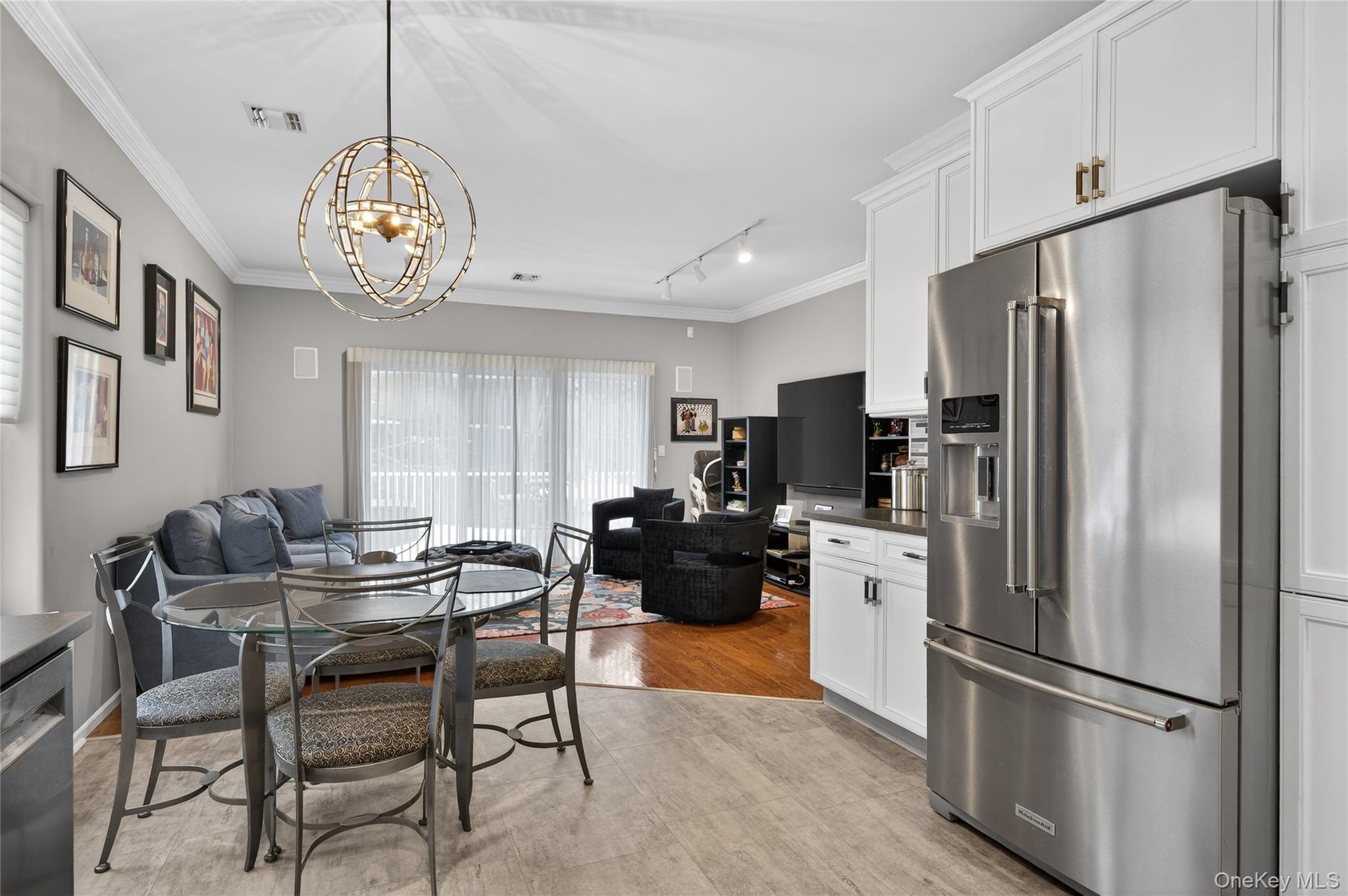 #12 photo, 66 Sagamore Drive, Plainview , NY 11803