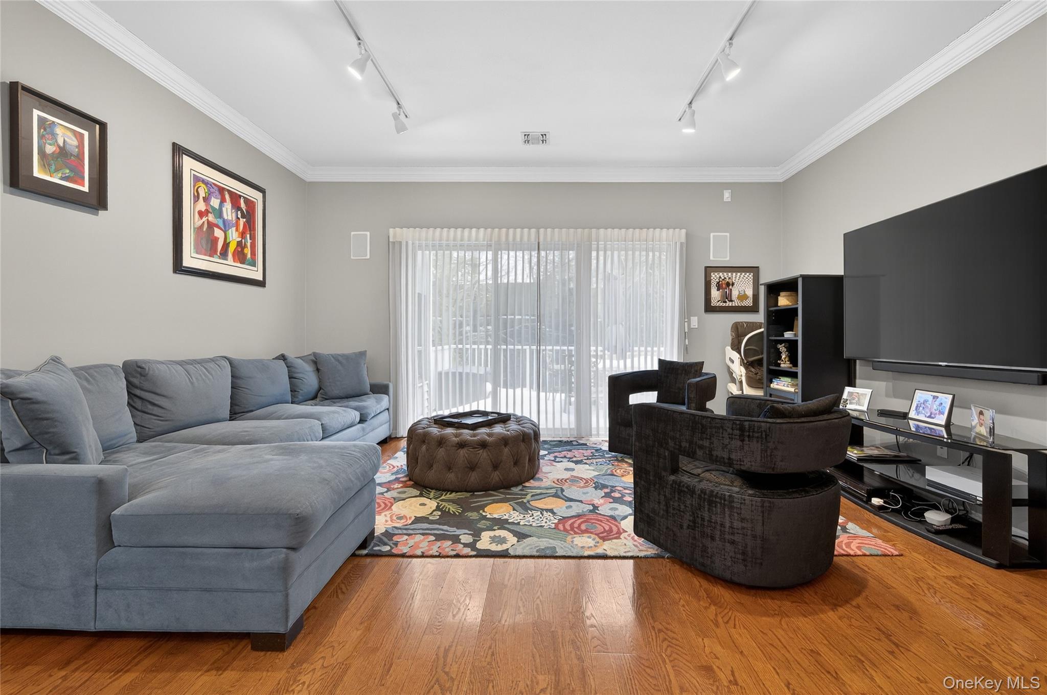 #13 photo, 66 Sagamore Drive, Plainview , NY 11803