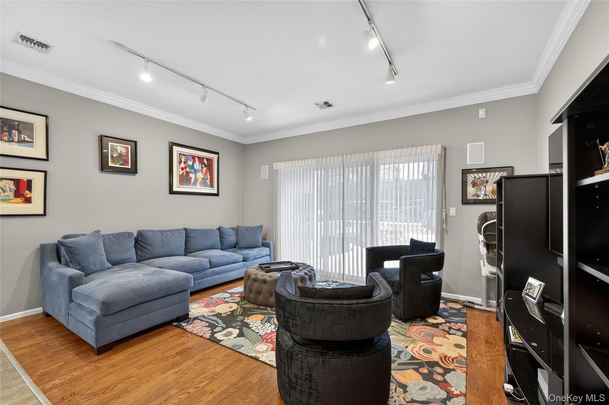 #15 photo, 66 Sagamore Drive, Plainview , NY 11803