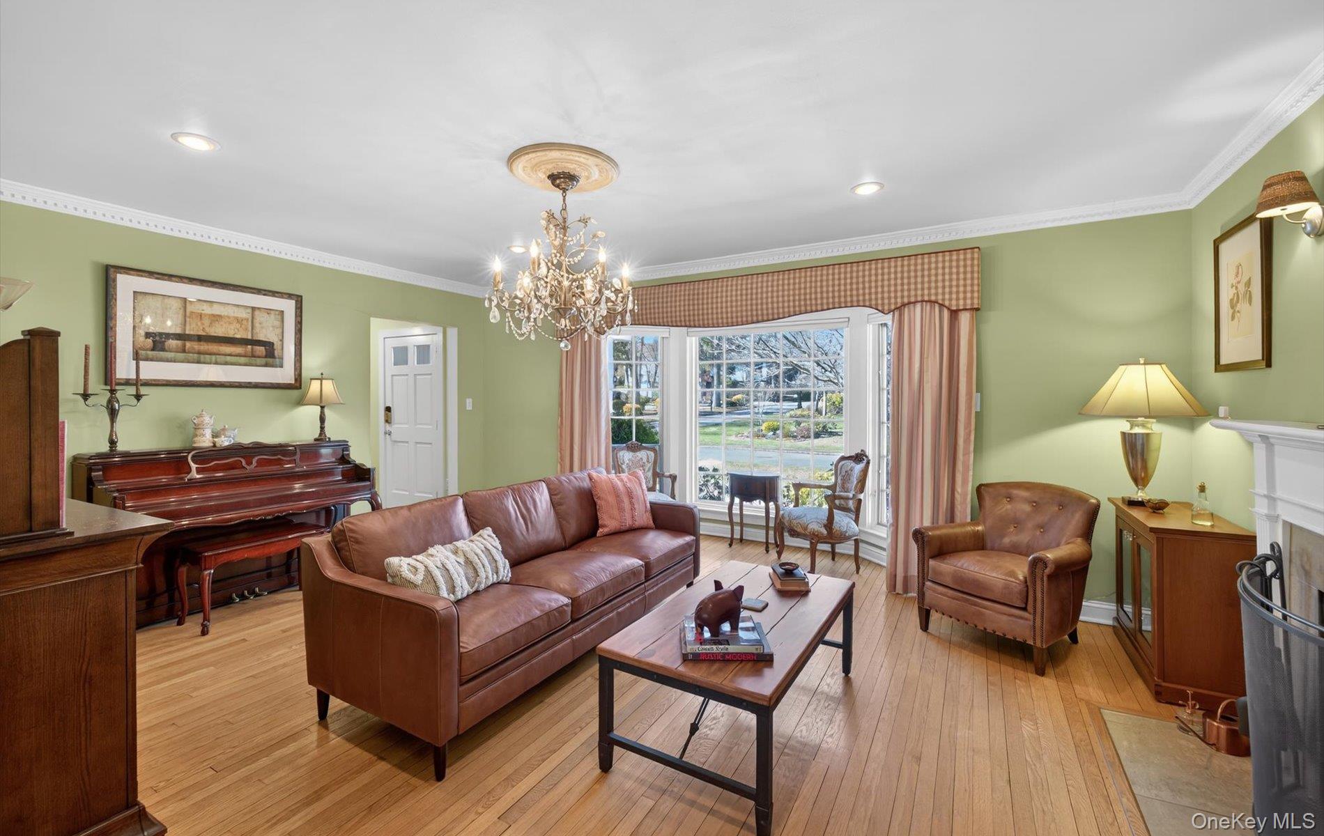 #10 photo, 3 N Avalon Road, ناسو Great Neck , NY 11021