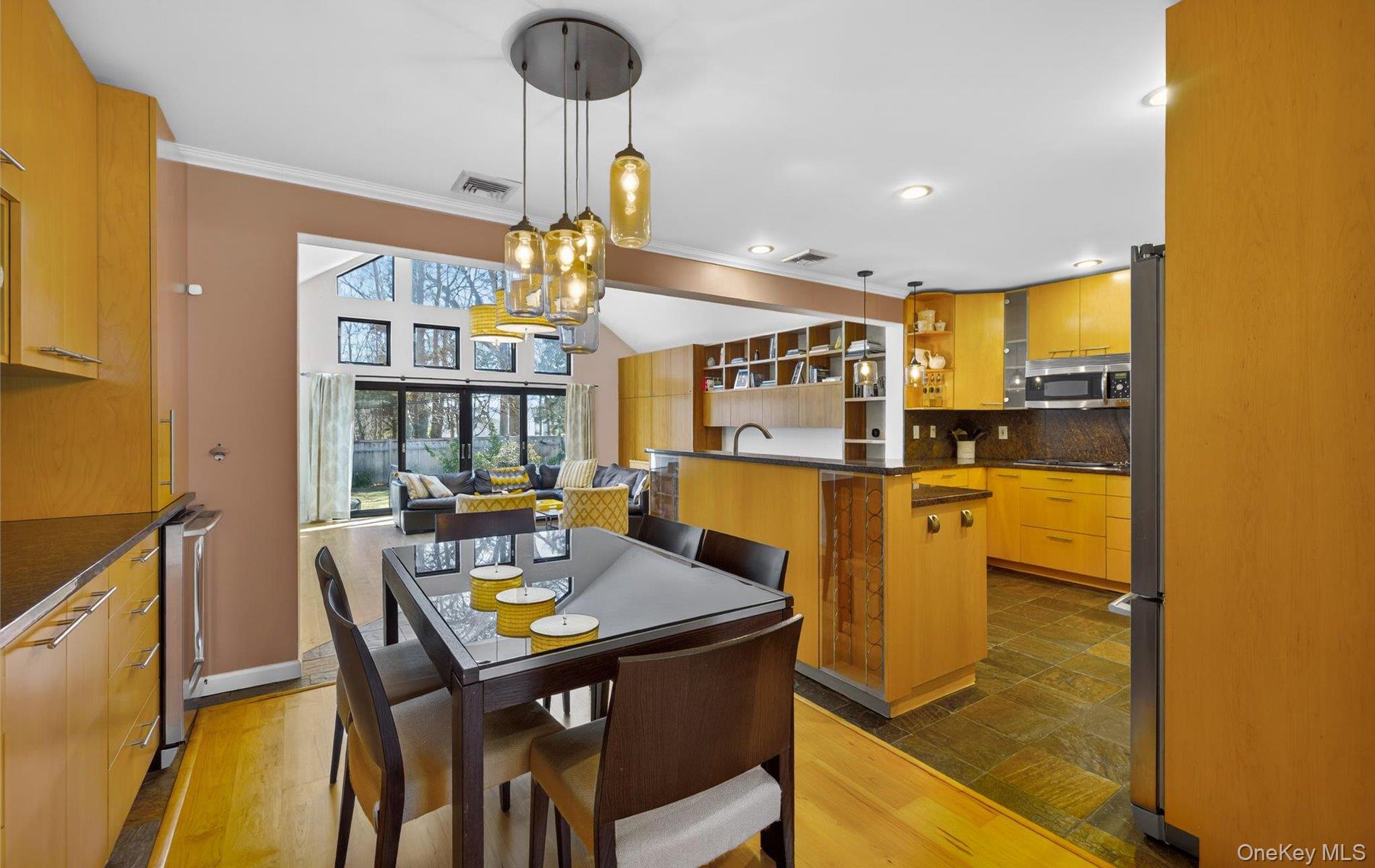 #17 photo, 3 N Avalon Road, ناسو Great Neck , NY 11021