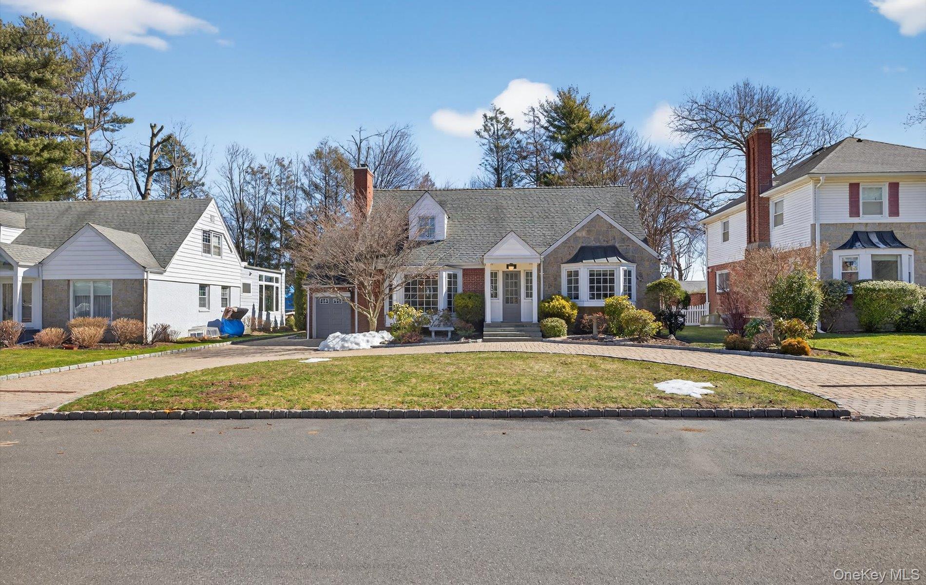 #3 photo, 3 N Avalon Road, ناسو Great Neck , NY 11021