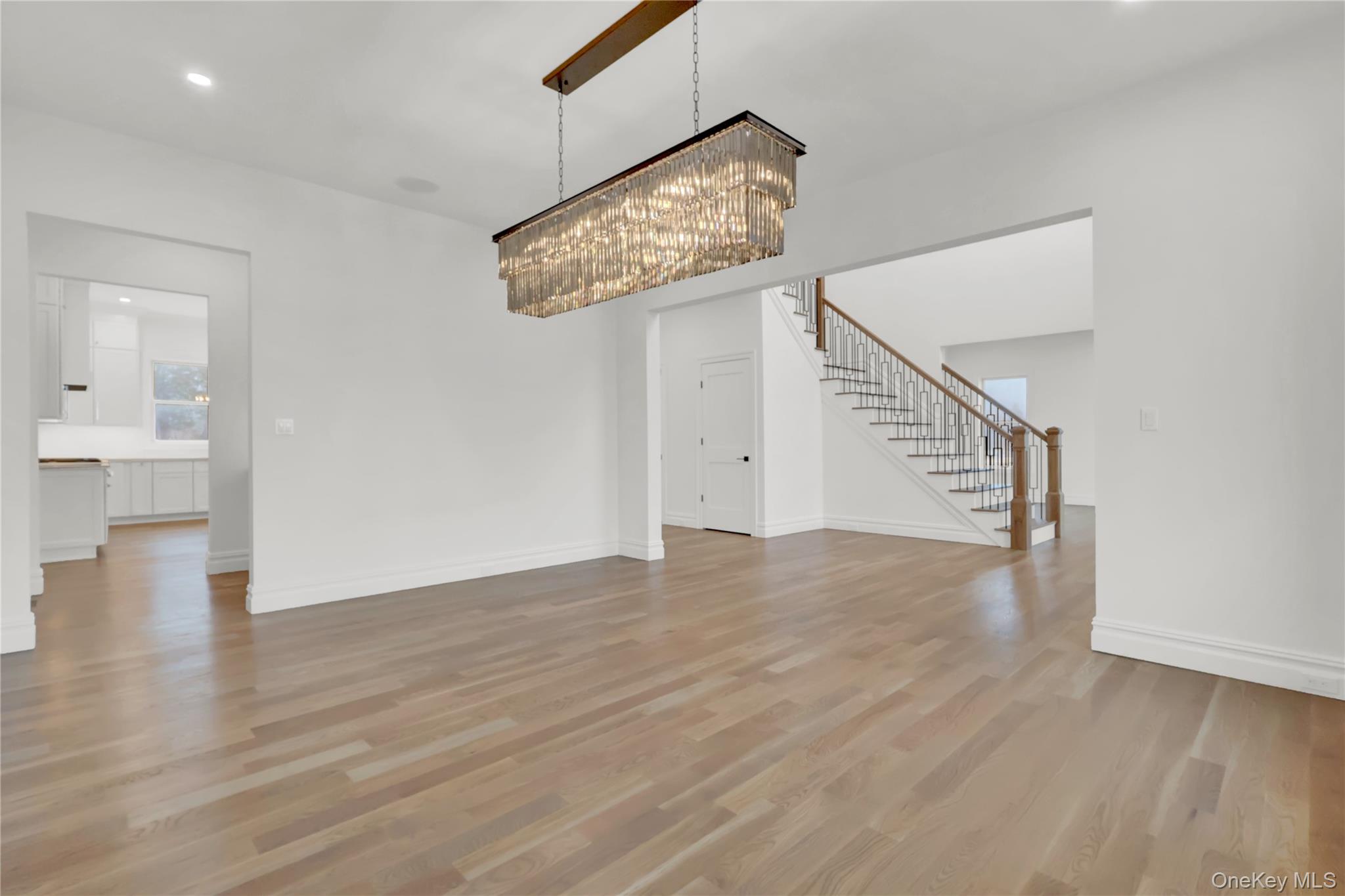 #6 photo, 26 Estates Circle, Melville , NY 11747