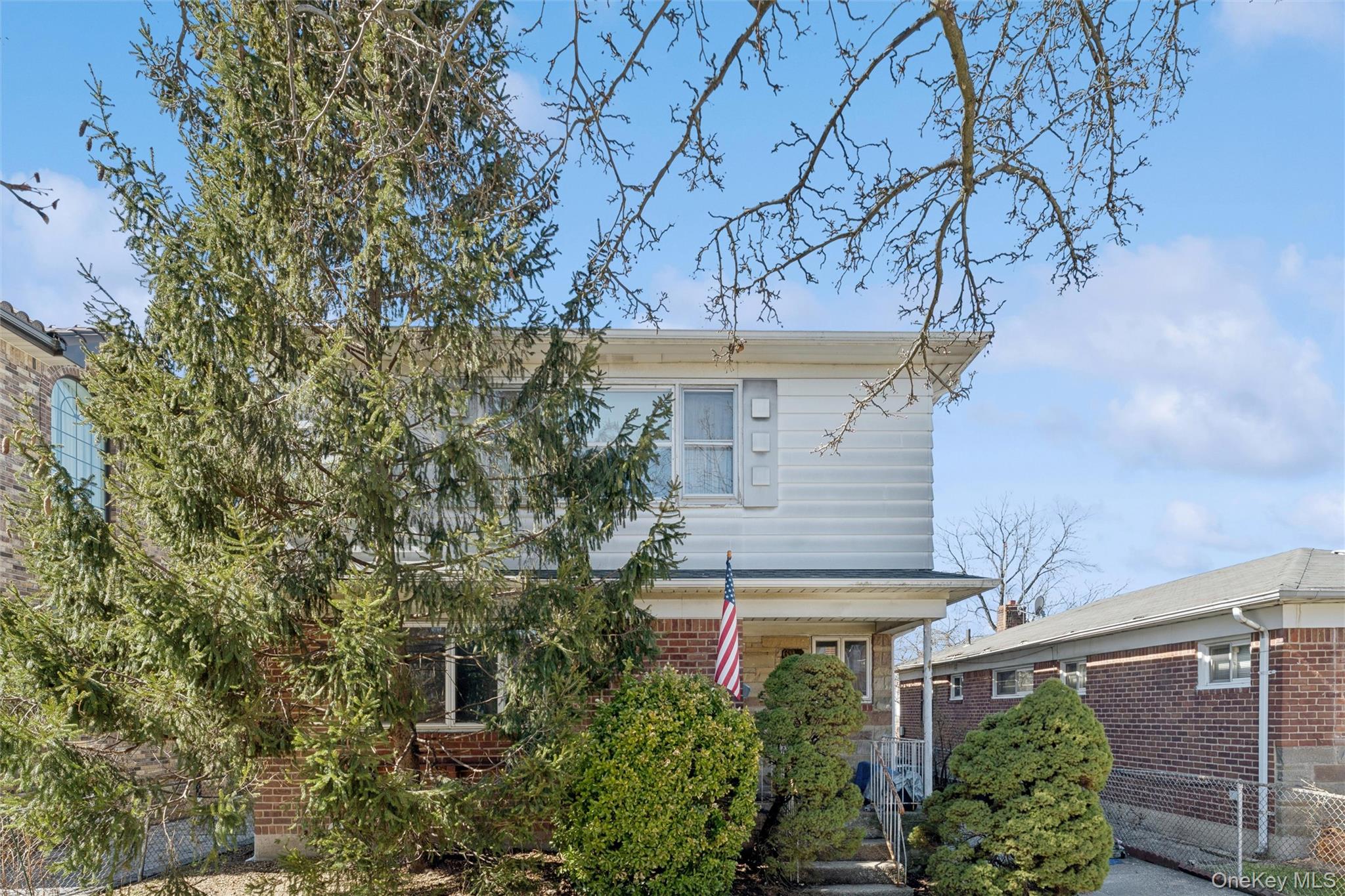 #2 photo, 6912 Cloverdale Boulevard, Oakland Gardens , NY 11364