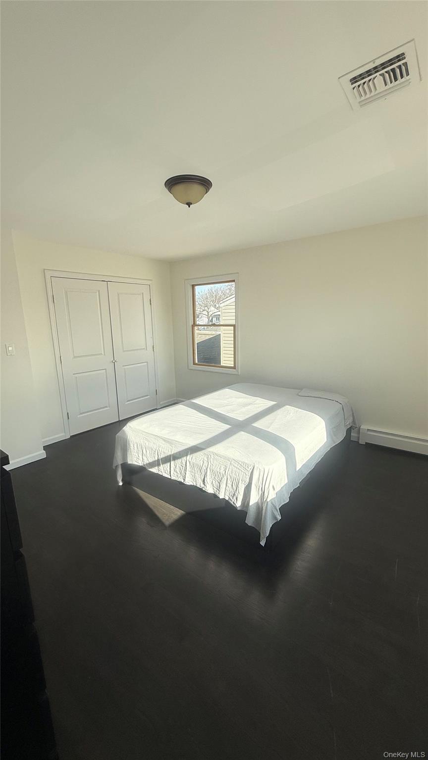 #14 photo, 1318 Post Avenue, ناسو Elmont , NY 11003