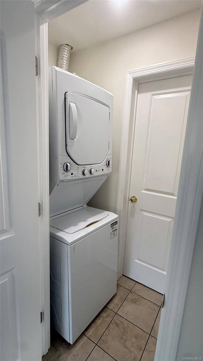 #19 photo, 1318 Post Avenue, ناسو Elmont , NY 11003