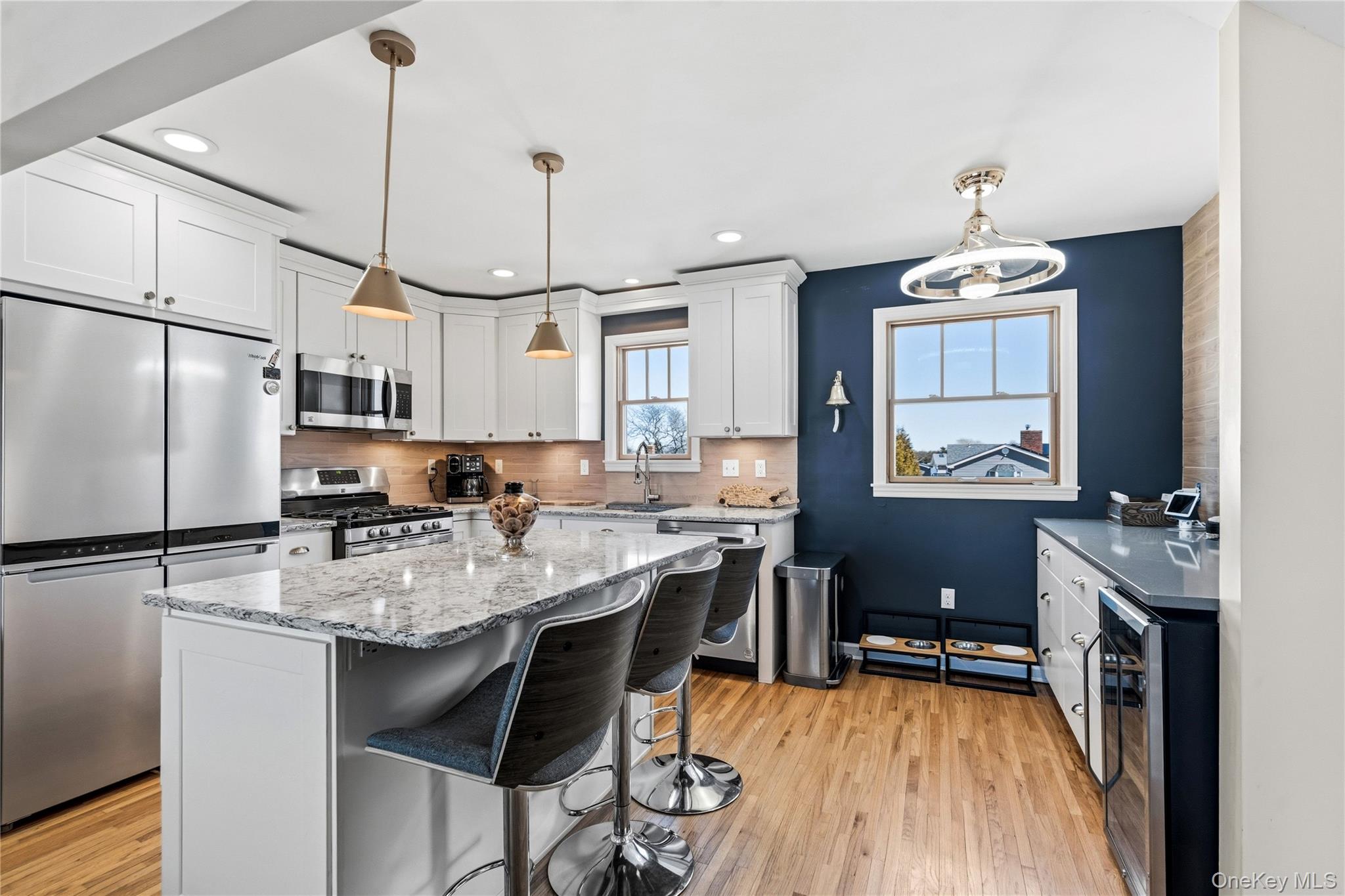 #13 photo, 185 East Drive, سوفولك Copiague , NY 11726