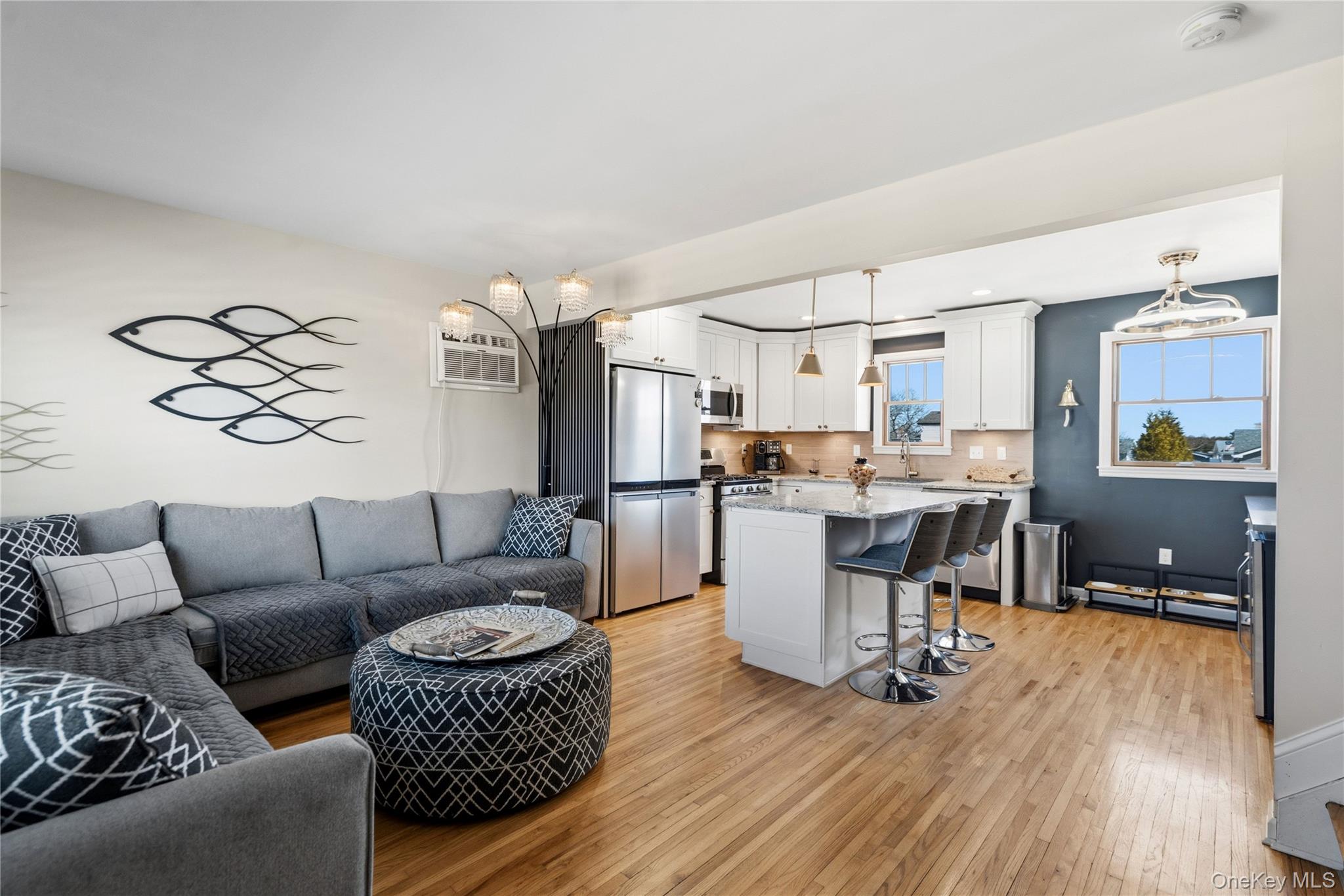 #17 photo, 185 East Drive, سوفولك Copiague , NY 11726