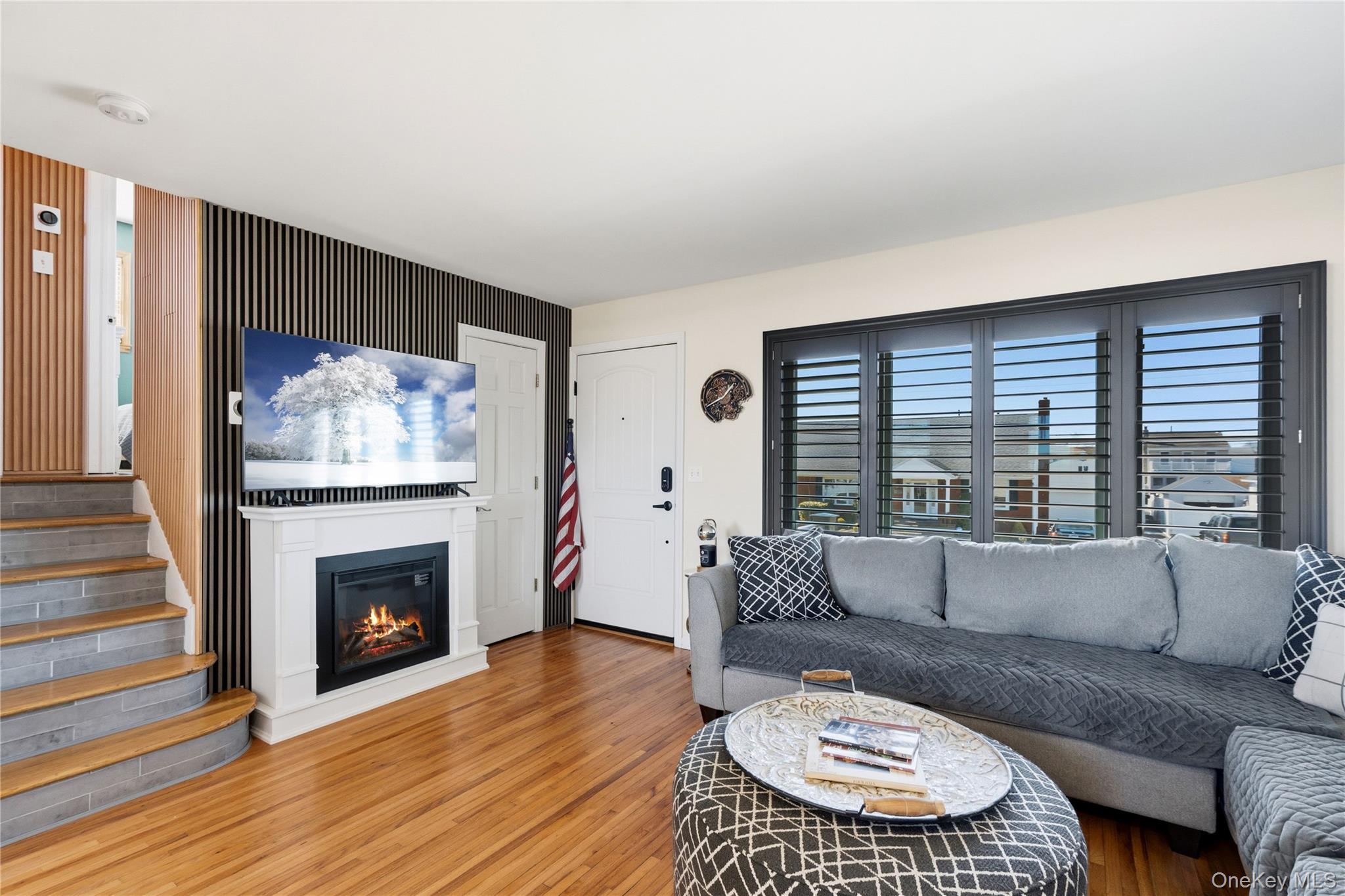 #19 photo, 185 East Drive, سوفولك Copiague , NY 11726