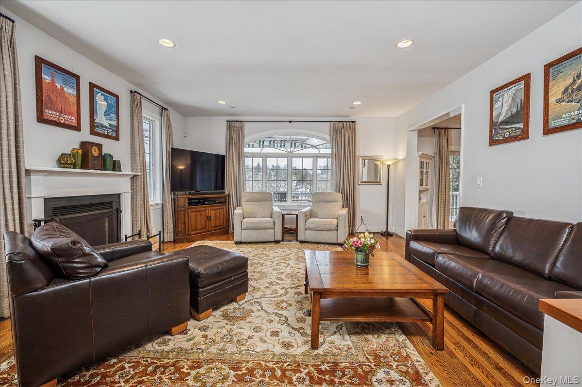 #10 photo, 24 Kent Avenue, Hastings-on-Hudson , NY 10706