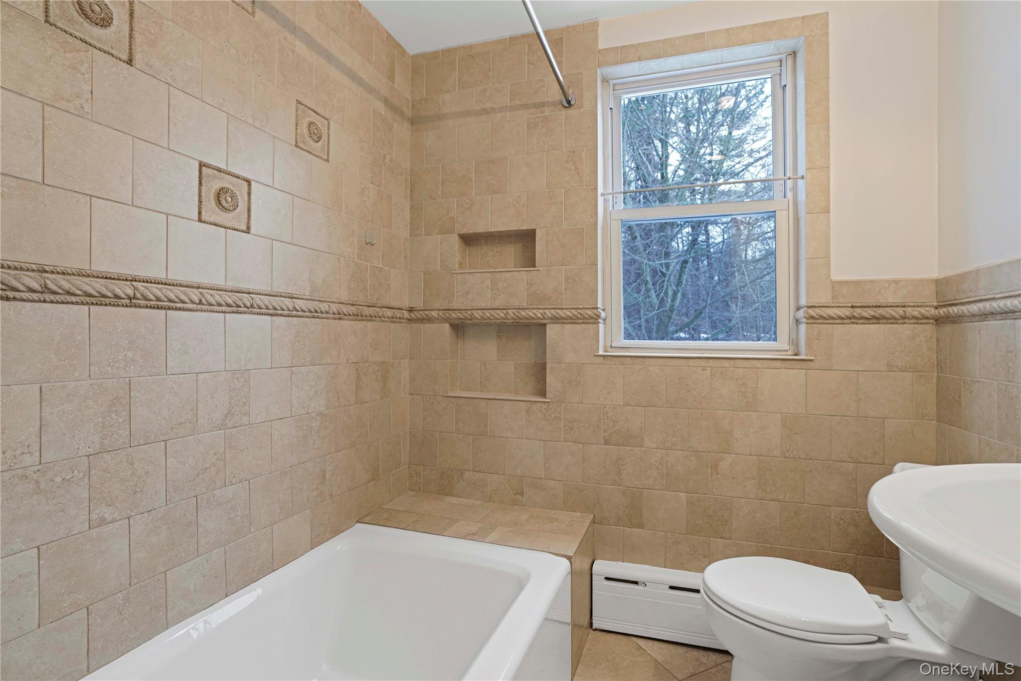 #13 photo, 206 New Broadway, Hastings-on-Hudson , NY 10706