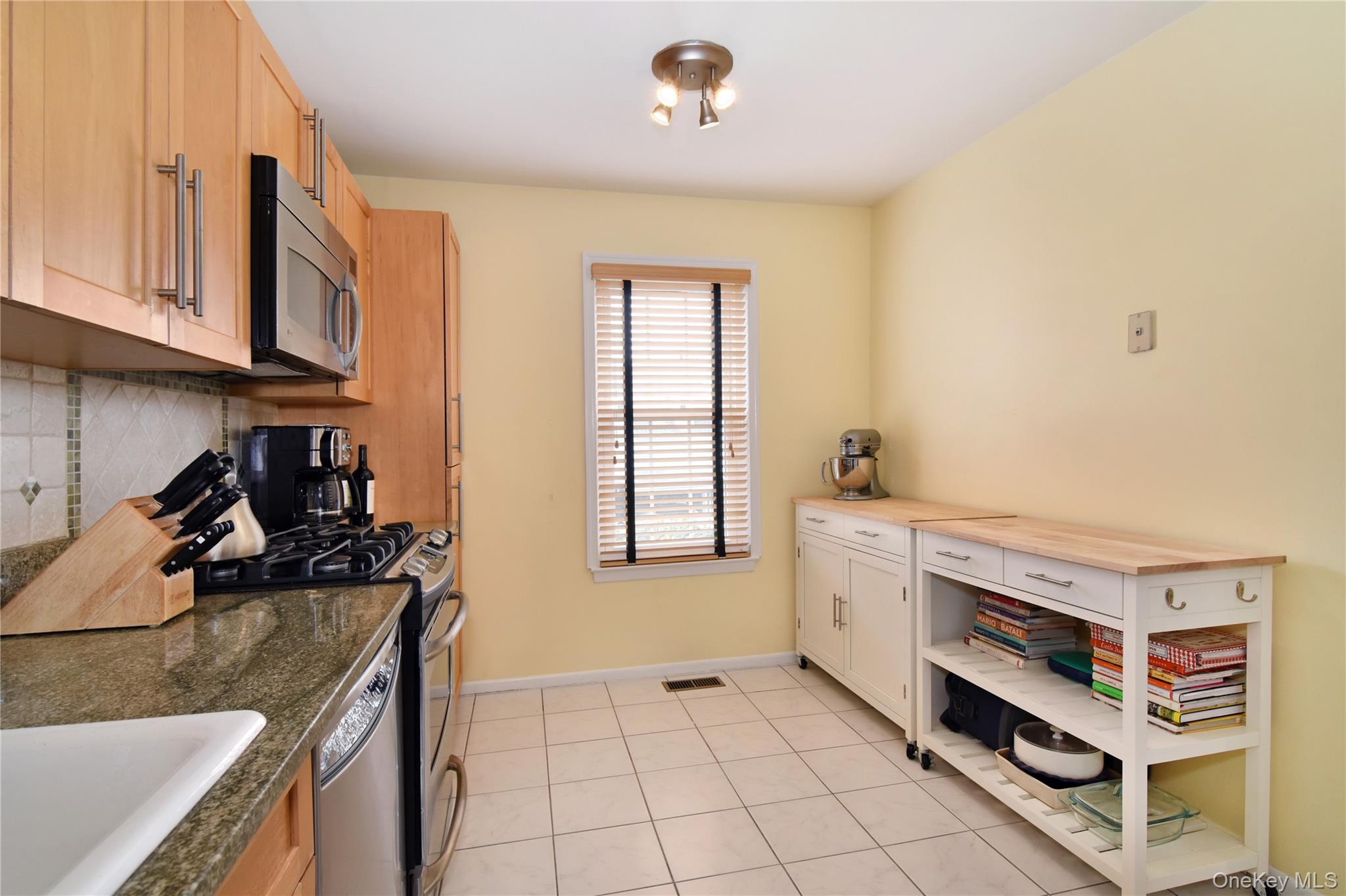 #7 photo, 163 Carrollwood Drive, Tarrytown , NY 10591