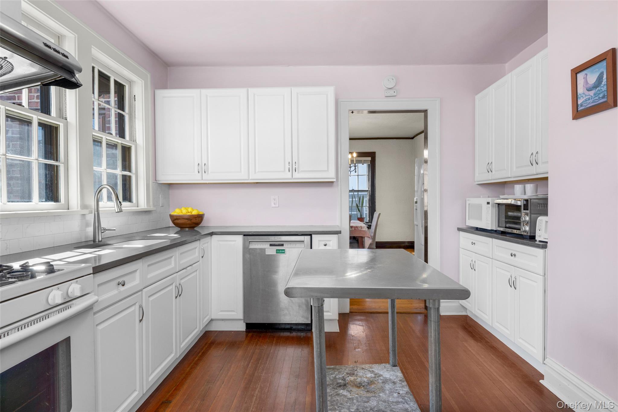 #9 photo, 116 Reed Avenue, Pelham , NY 10803