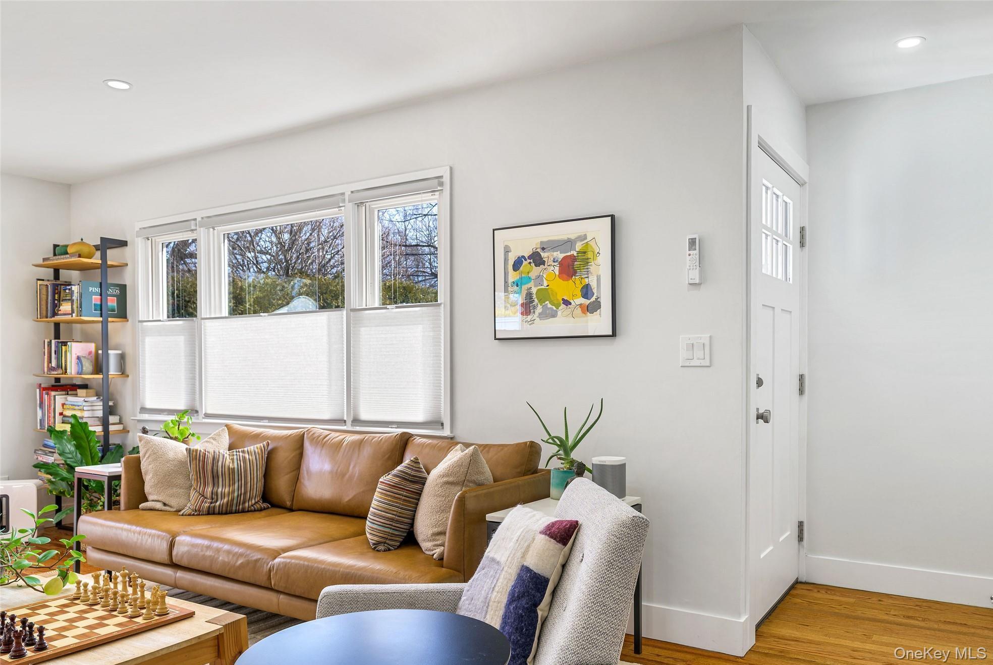 #4 photo, 117 Dutch Street, Montrose , NY 10548