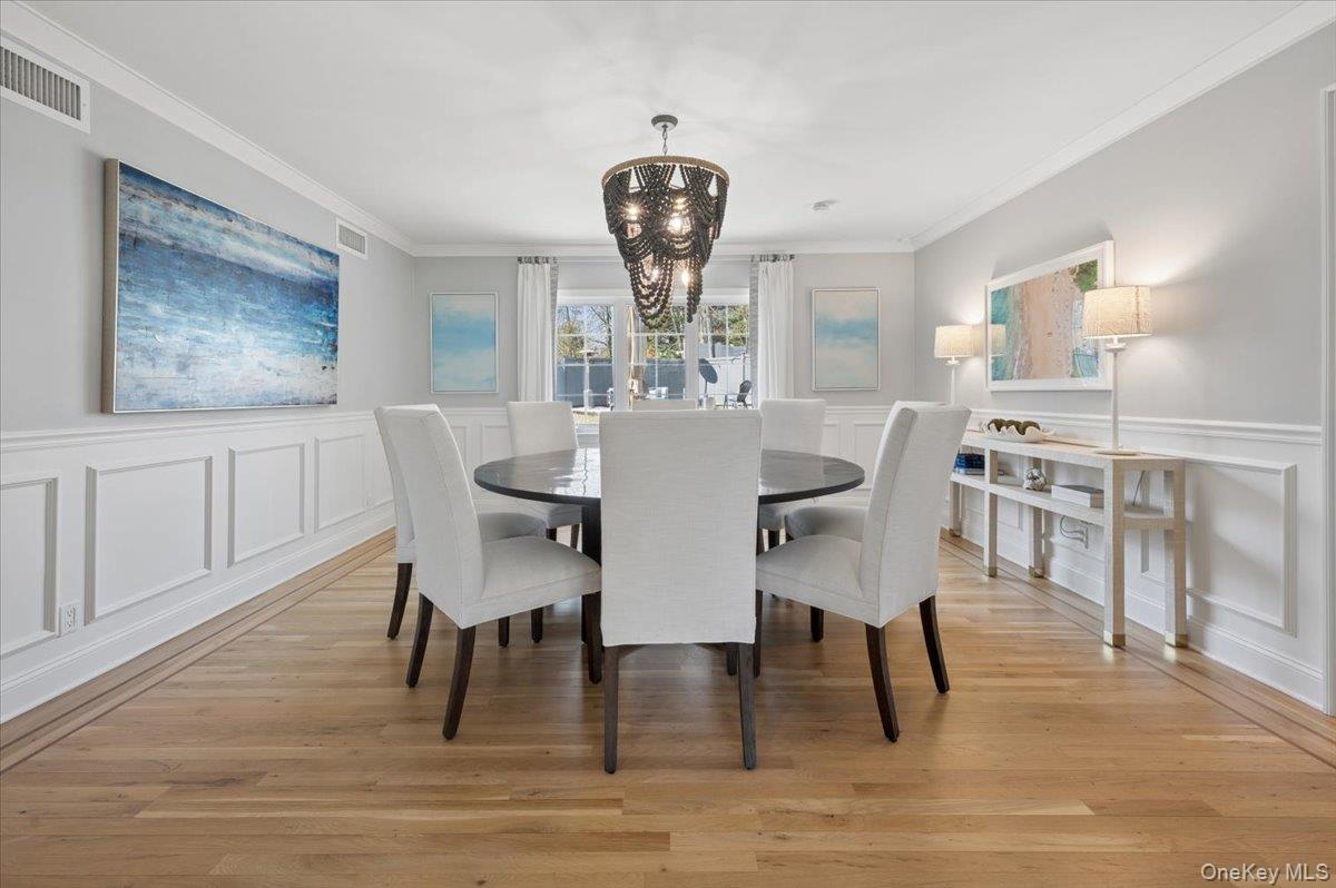 #12 photo, 31 Priory Lane, Pelham , NY 10803