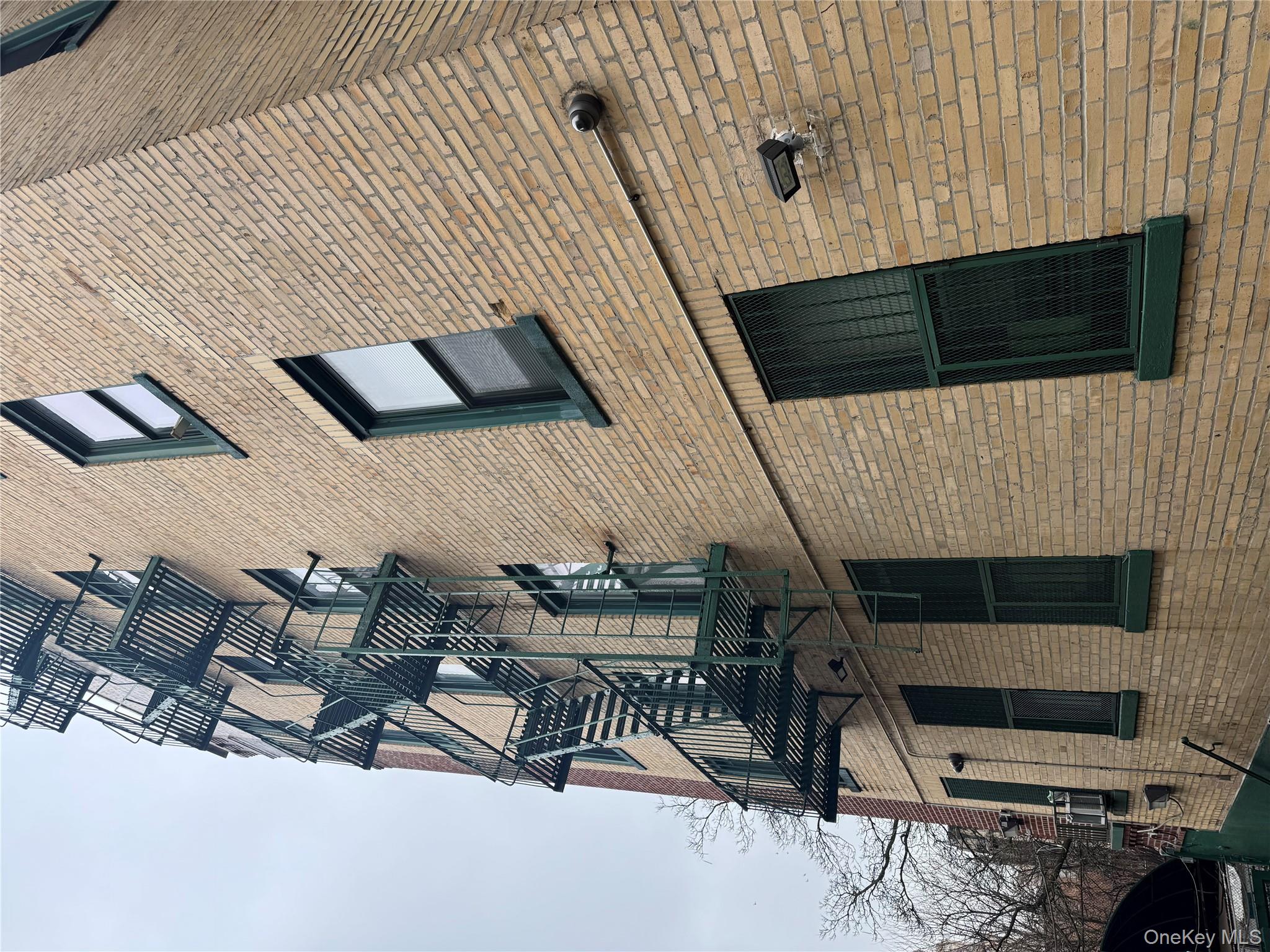 #3 photo, 530 E 159th Street, Bronx , NY 10451