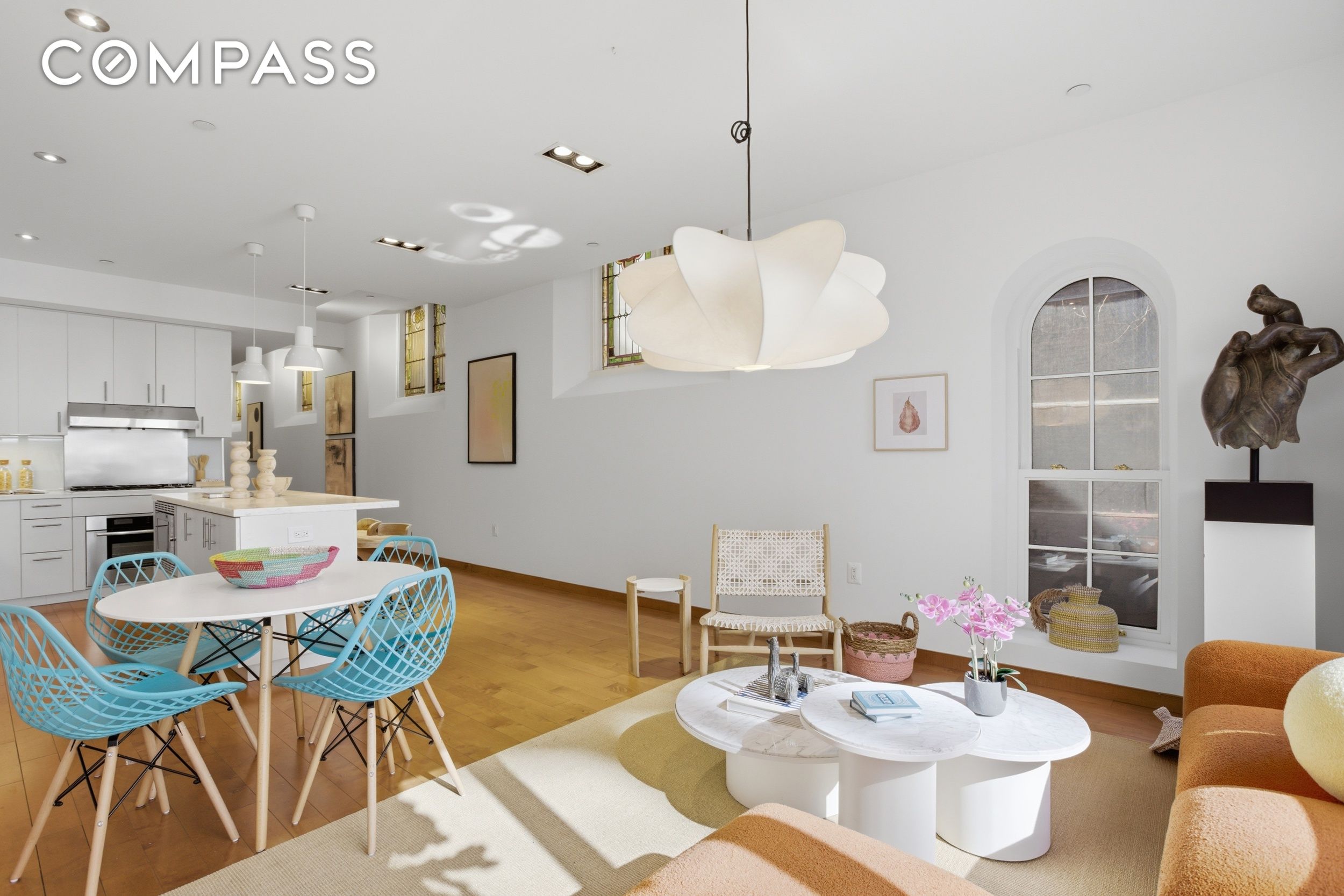 #8 photo, 135 W 4th Street, Greenwich Village , NY 10012