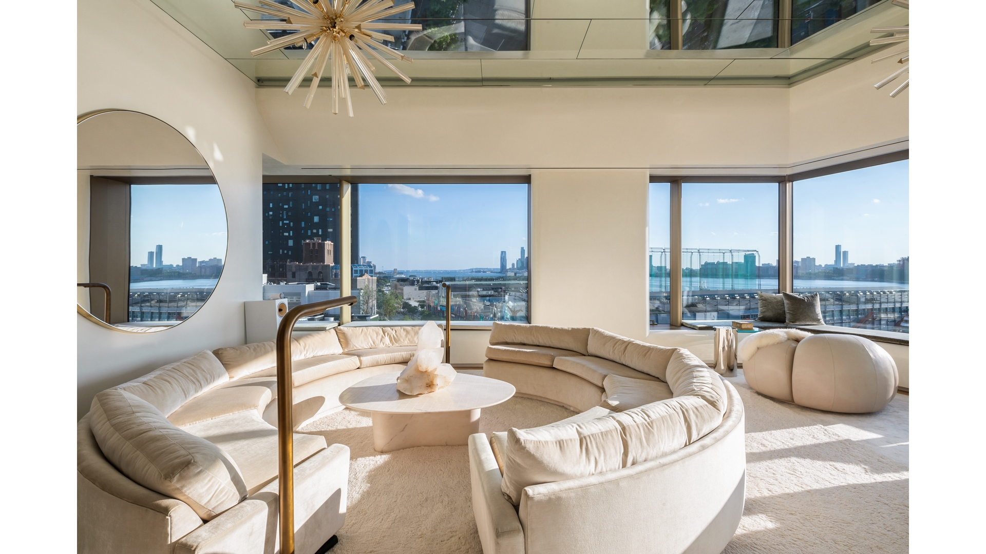 #7 photo, 551 W 21ST Street, Chelsea , NY 10011