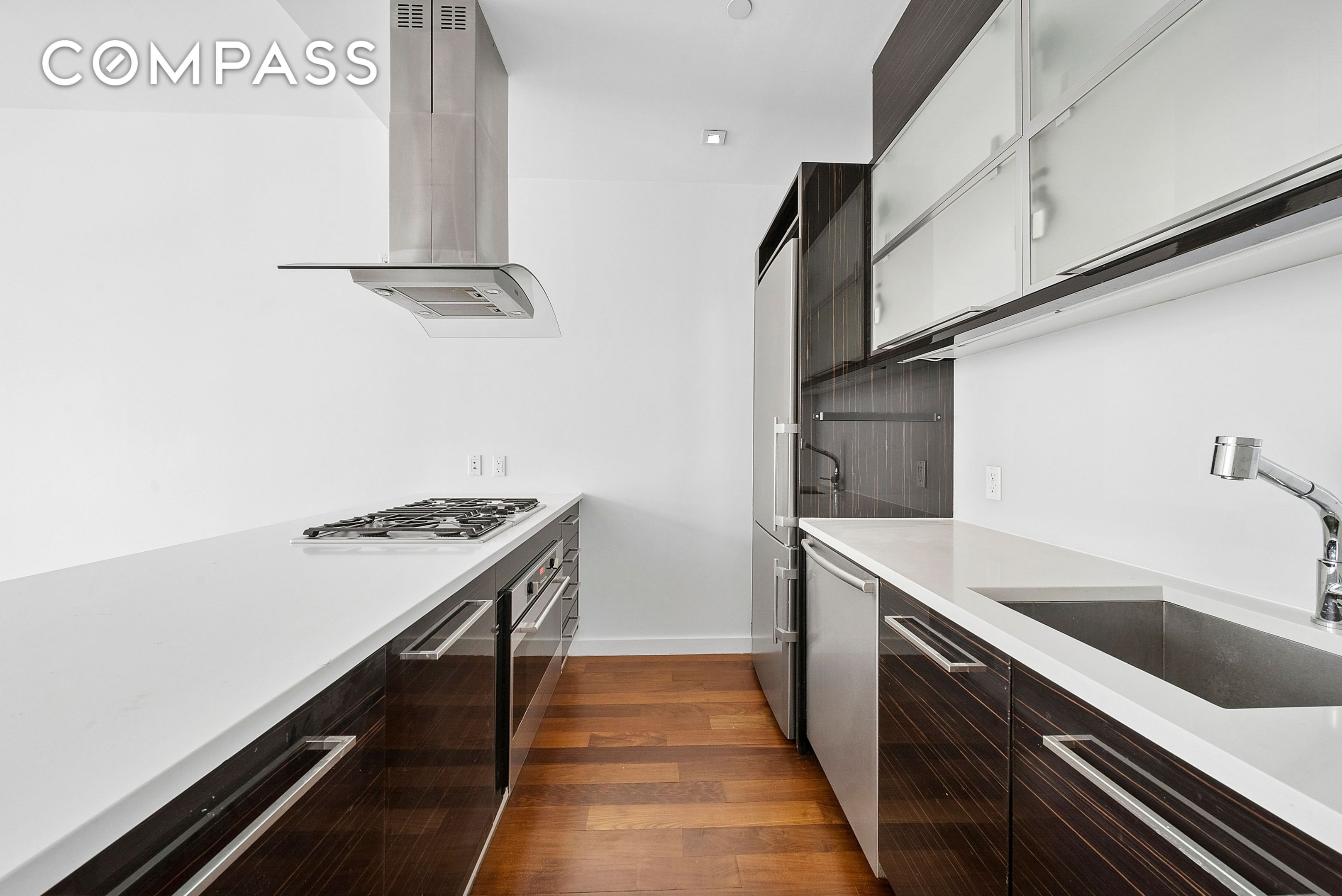 #10 photo, Brooklyn, Williamsburg , NY 11249