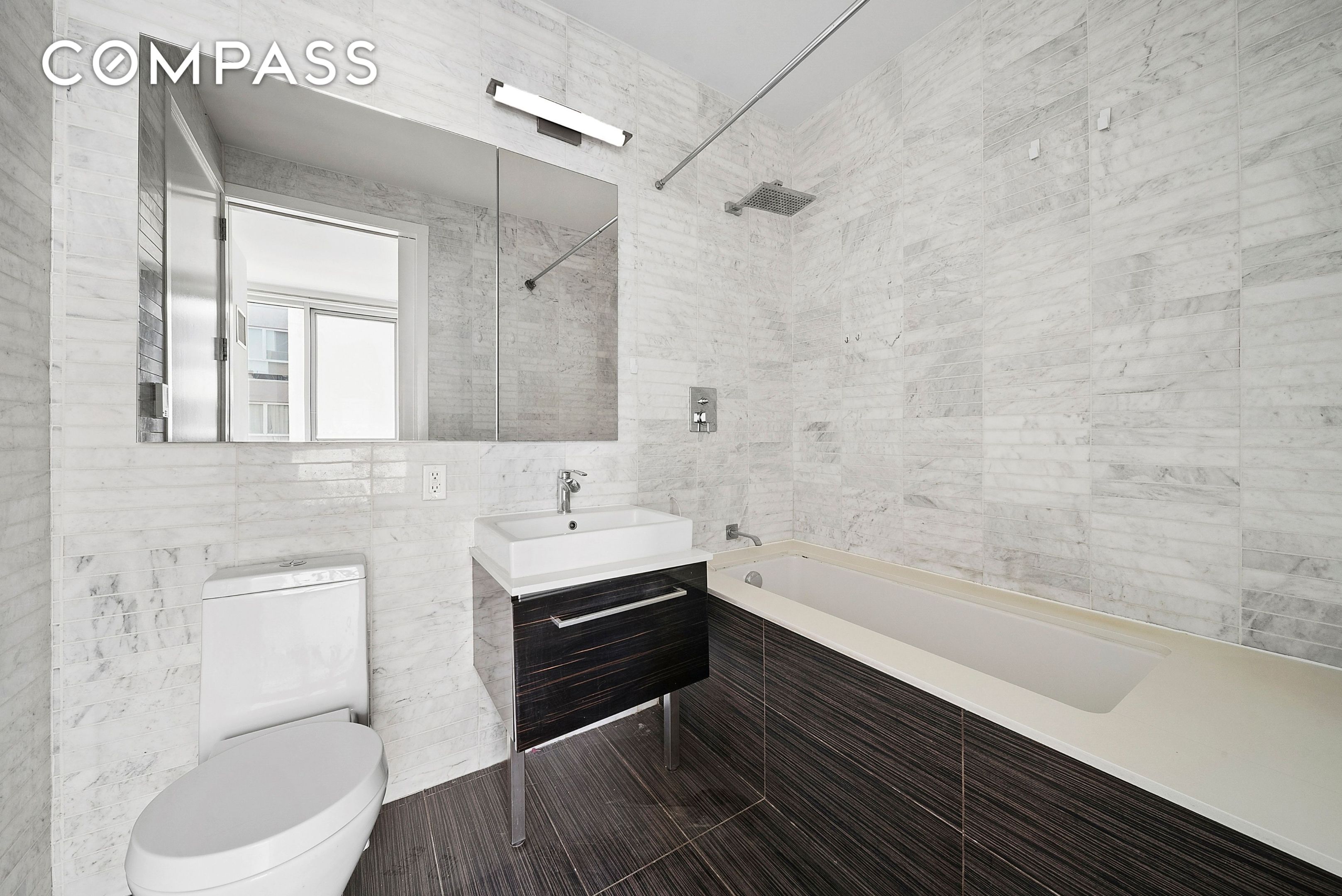 #11 photo, Brooklyn, Williamsburg , NY 11249