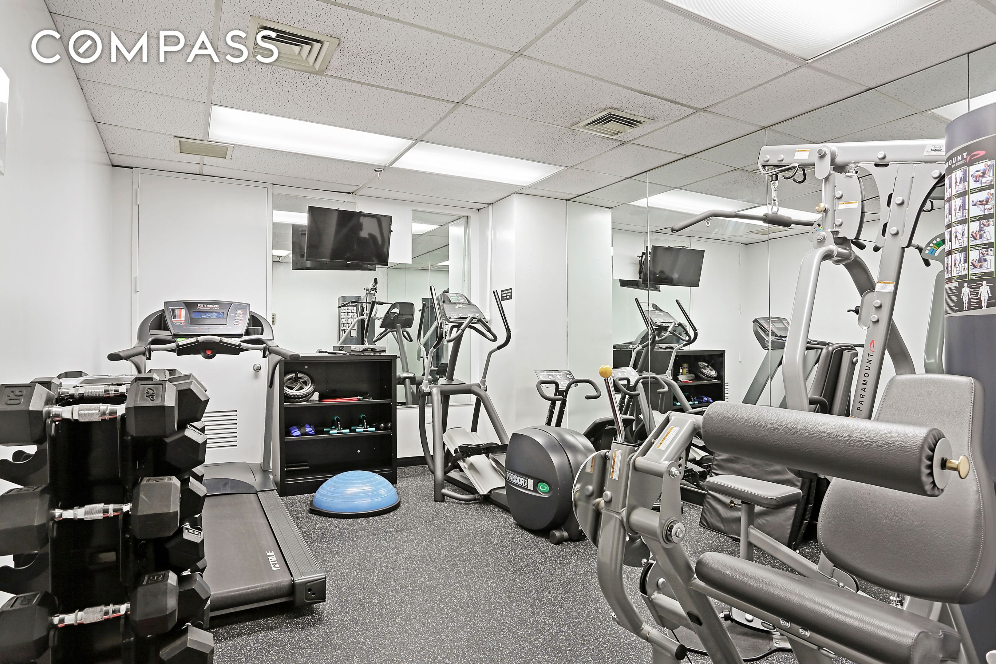 #12 photo, 130 W 79th Street, Upper West Side , NY 10024