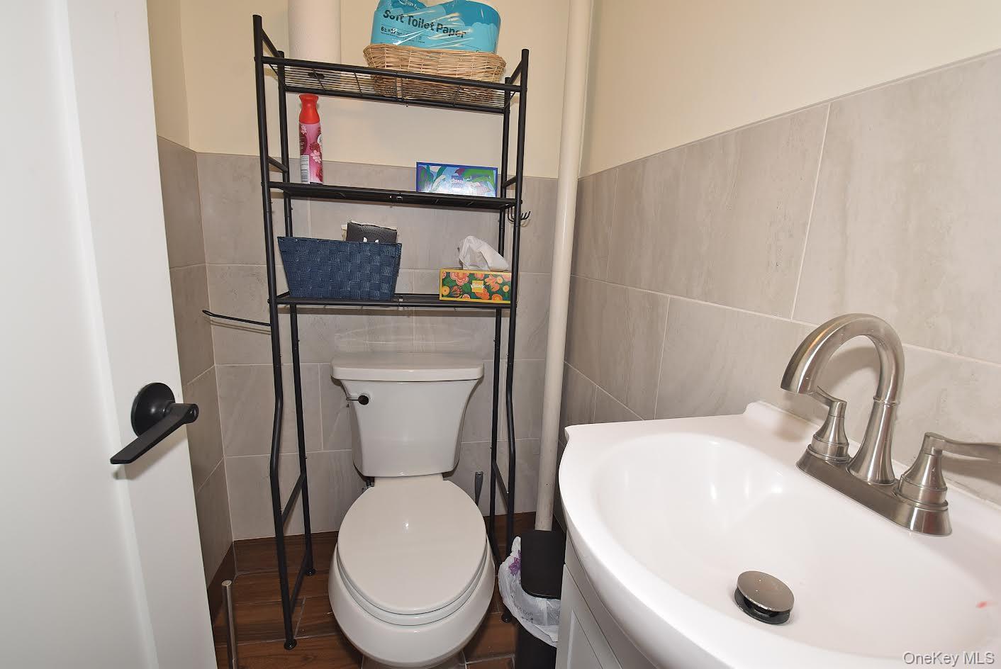 #10 photo, 8017 188th Street, Jamaica Estates , NY 11423