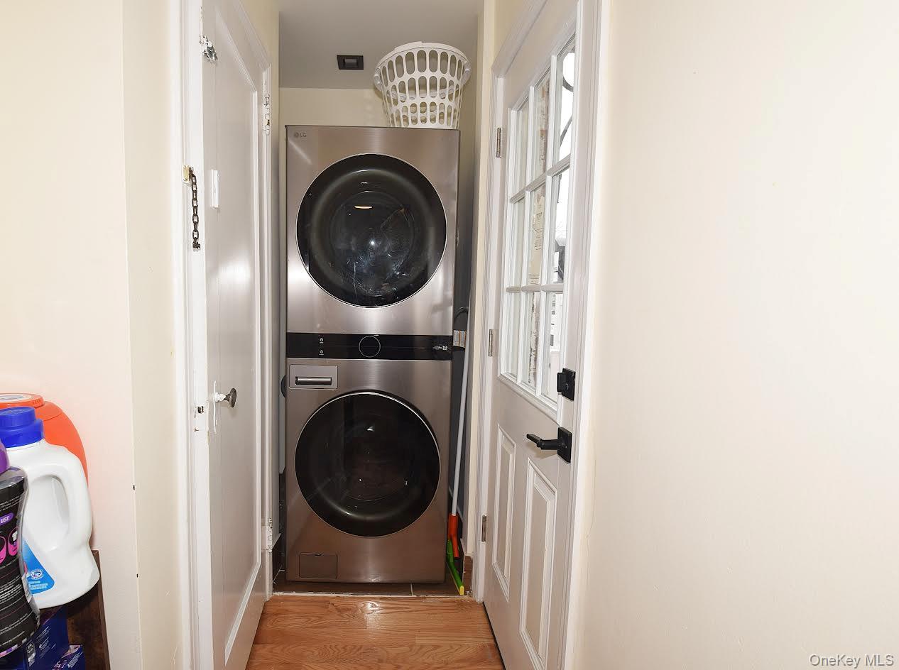 #11 photo, 8017 188th Street, Jamaica Estates , NY 11423