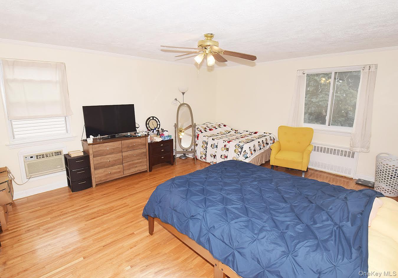 #17 photo, 8017 188th Street, Jamaica Estates , NY 11423