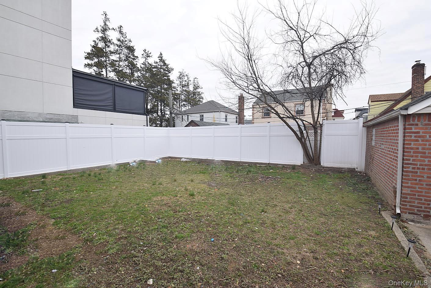 #18 photo, 8017 188th Street, Jamaica Estates , NY 11423